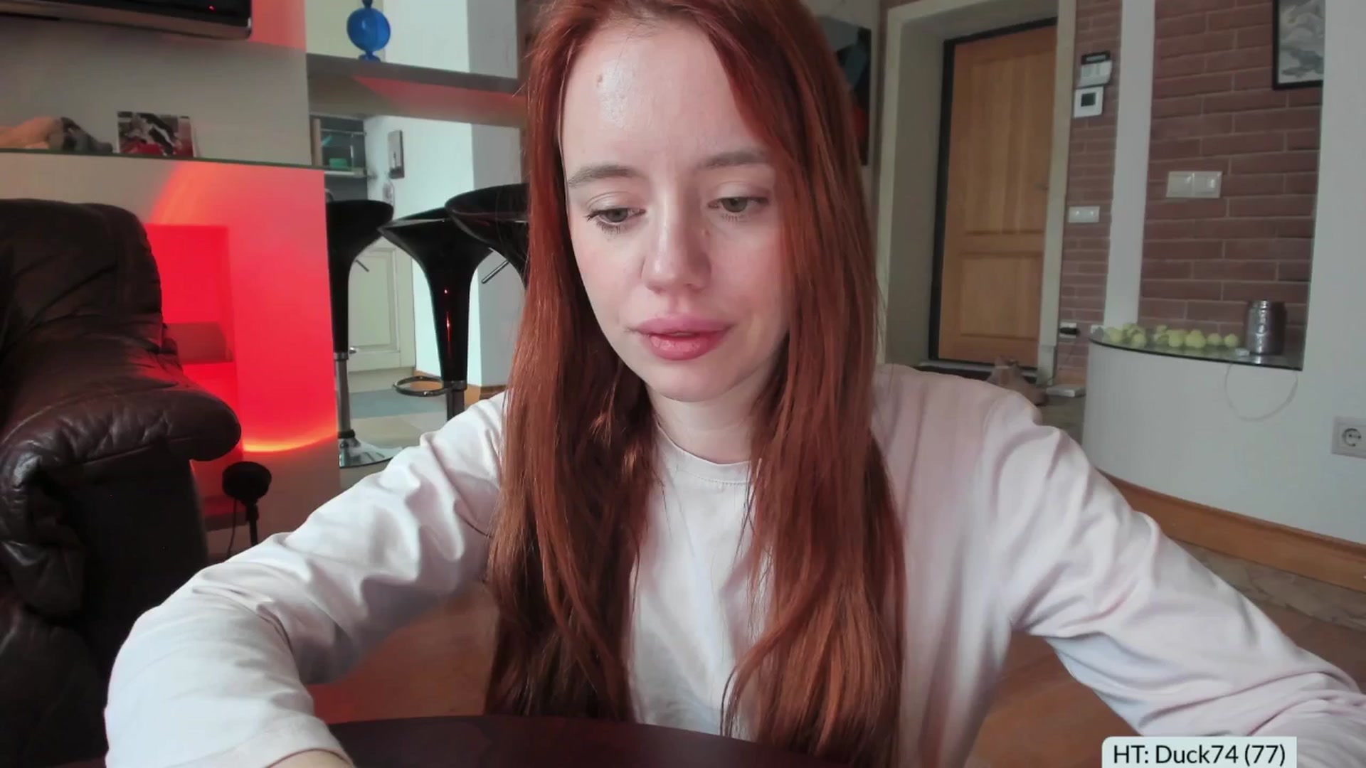Gallery image thumbnail from Alena29's myfreecams stream on, 02/19/2026, 12:31 image 7 of 20