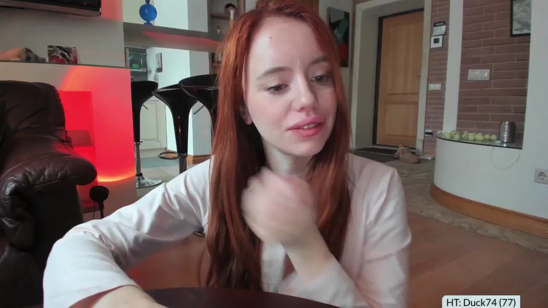 Gallery image thumbnail from Alena29's myfreecams stream on, 02/19/2026, 12:31 image 6 of 20