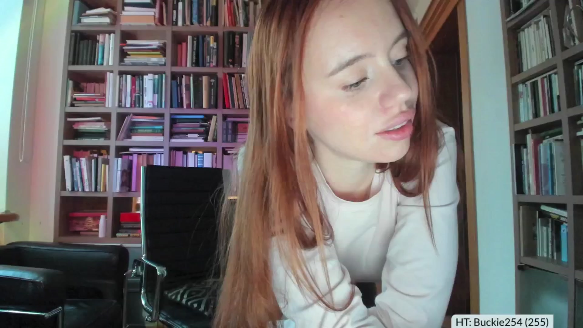 Gallery image thumbnail from Alena29's myfreecams stream on, 02/19/2026, 15:33 image 6 of 20