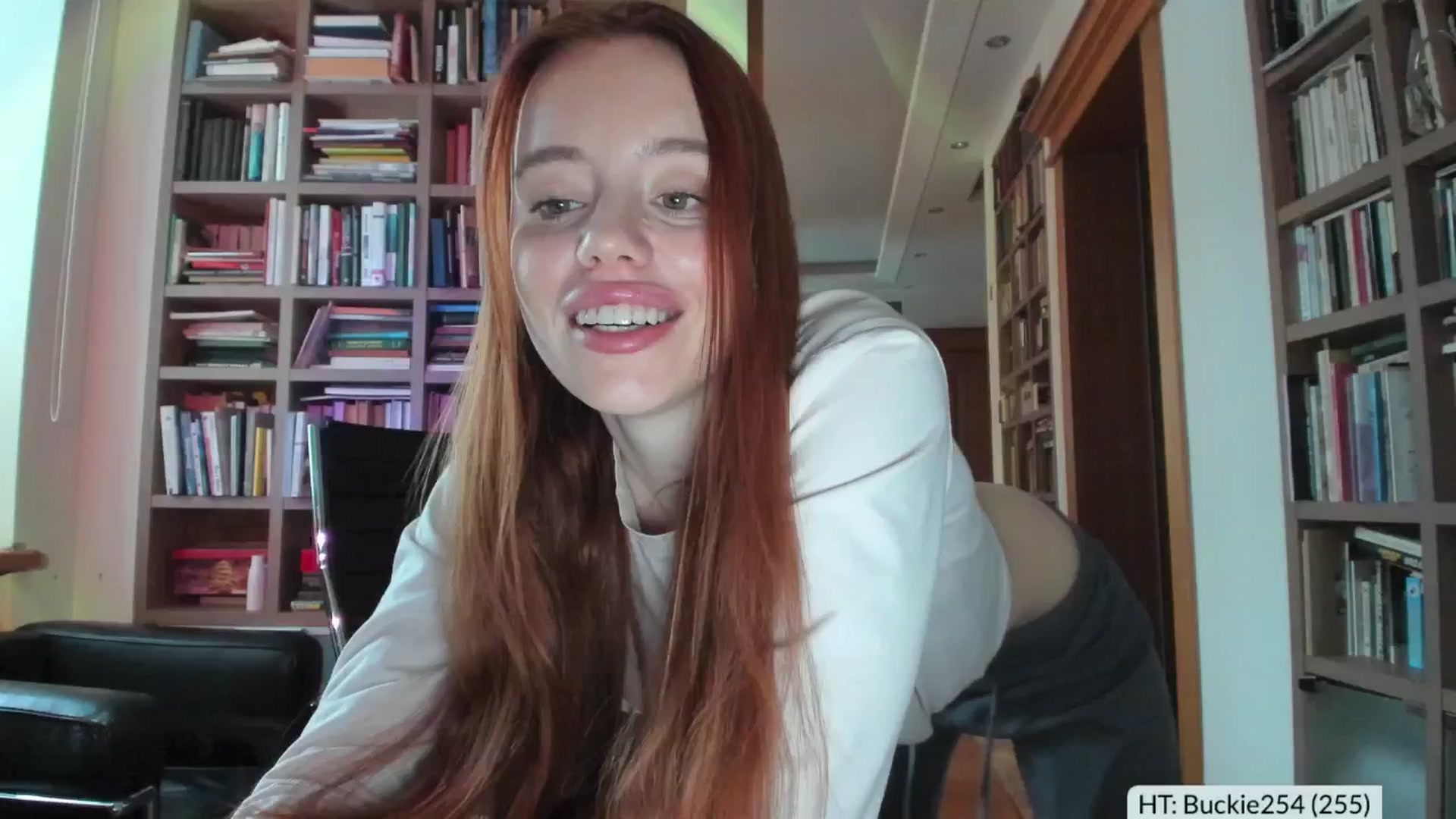 Gallery image thumbnail from Alena29's myfreecams stream on, 02/19/2026, 15:33 image 4 of 20