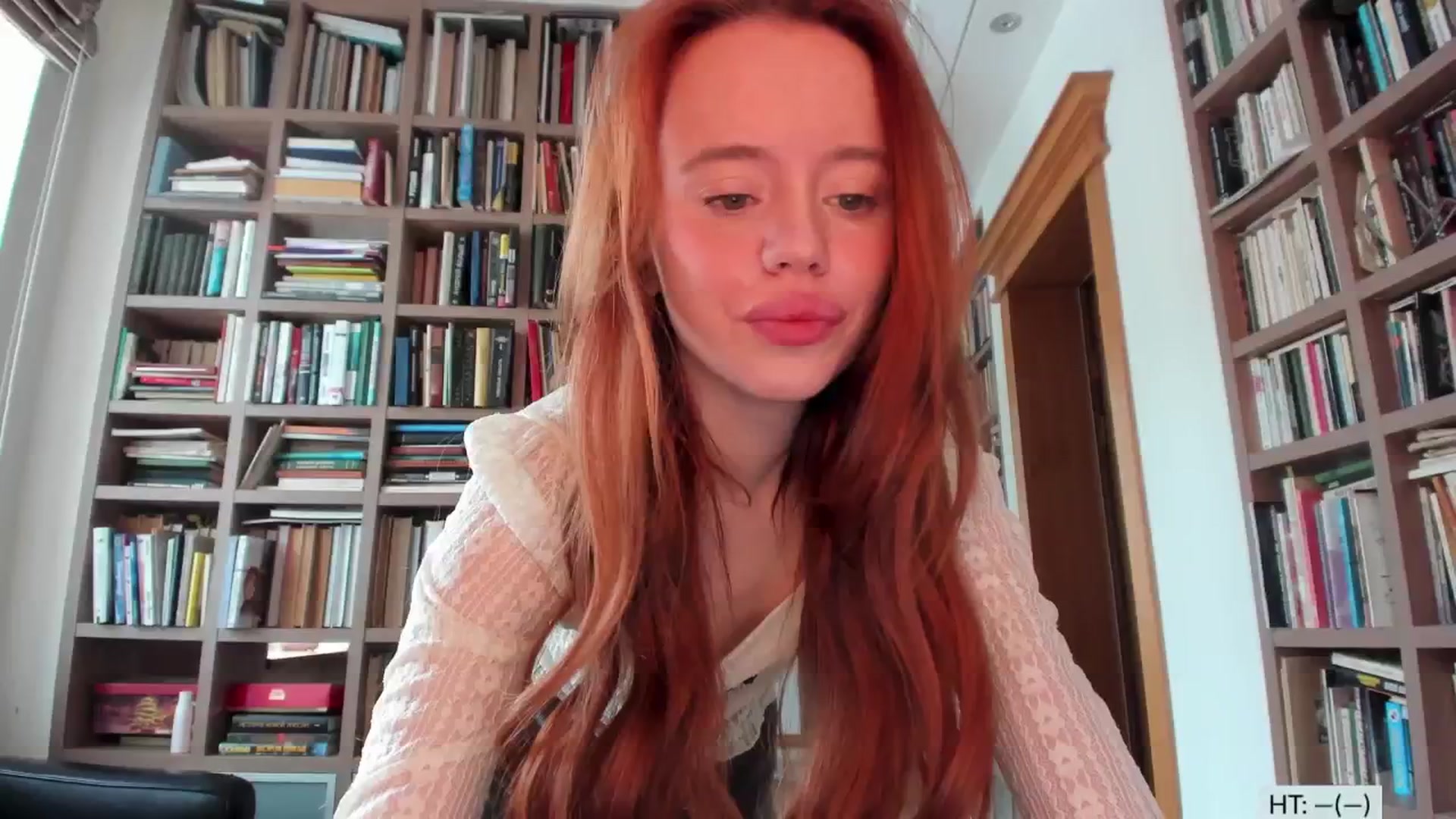 Gallery image thumbnail from Alena29's myfreecams stream on, 02/25/2026, 12:48 image 2 of 20
