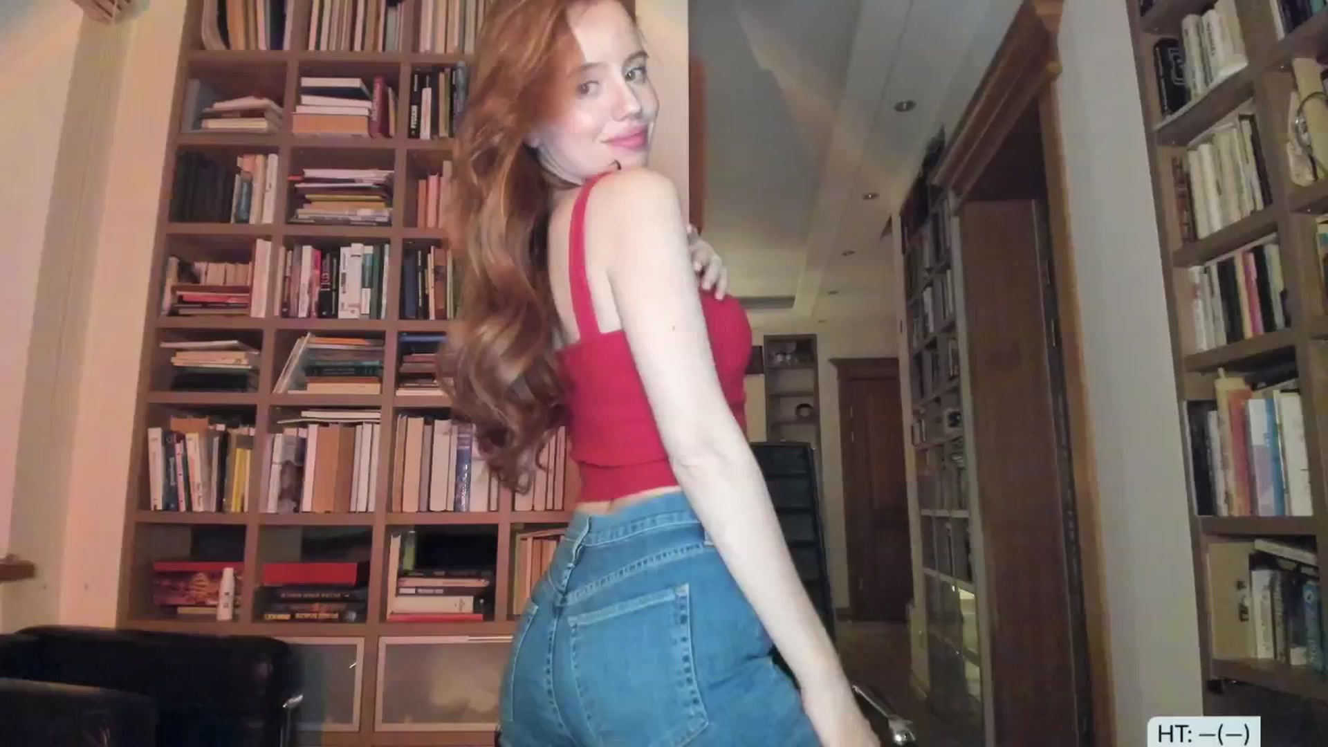 Gallery image thumbnail from Alena29's myfreecams stream on, 02/26/2026, 17:05 image 1 of 20