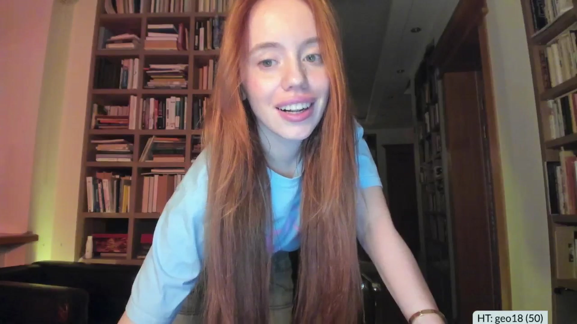 Gallery image thumbnail from Alena29's myfreecams stream on, 03/01/2026, 21:10 image 16 of 20