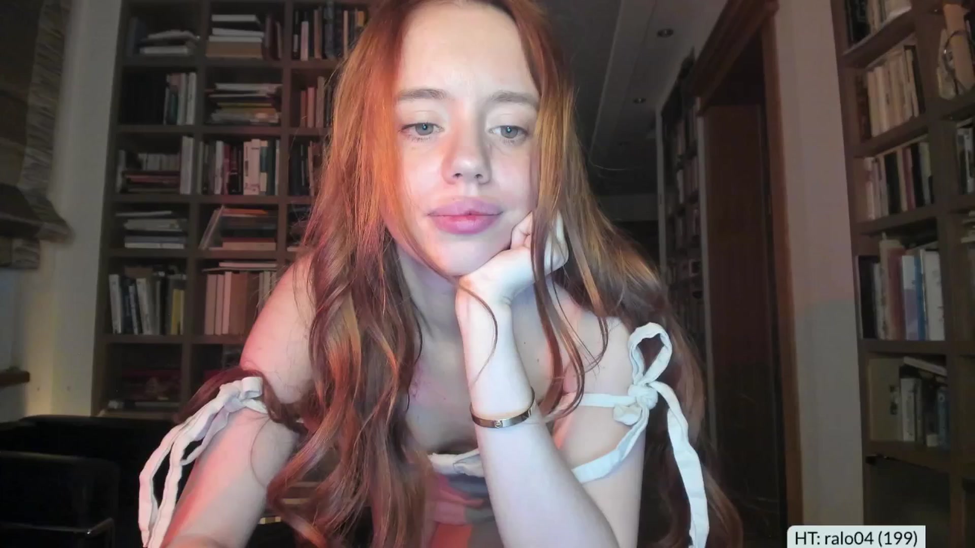 Gallery image thumbnail from Alena29's myfreecams stream on, 03/03/2026, 17:13 image 18 of 20