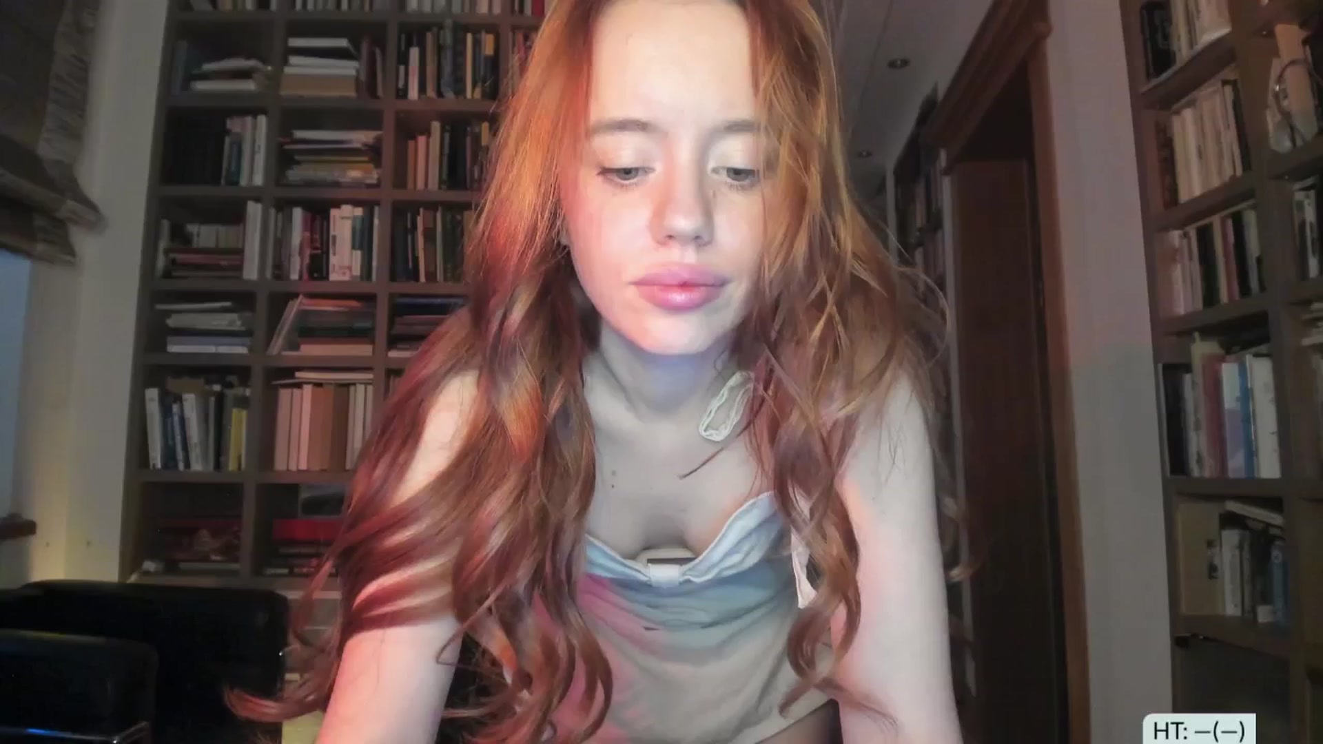 Gallery image thumbnail from Alena29's myfreecams stream on, 03/03/2026, 17:13 image 3 of 20