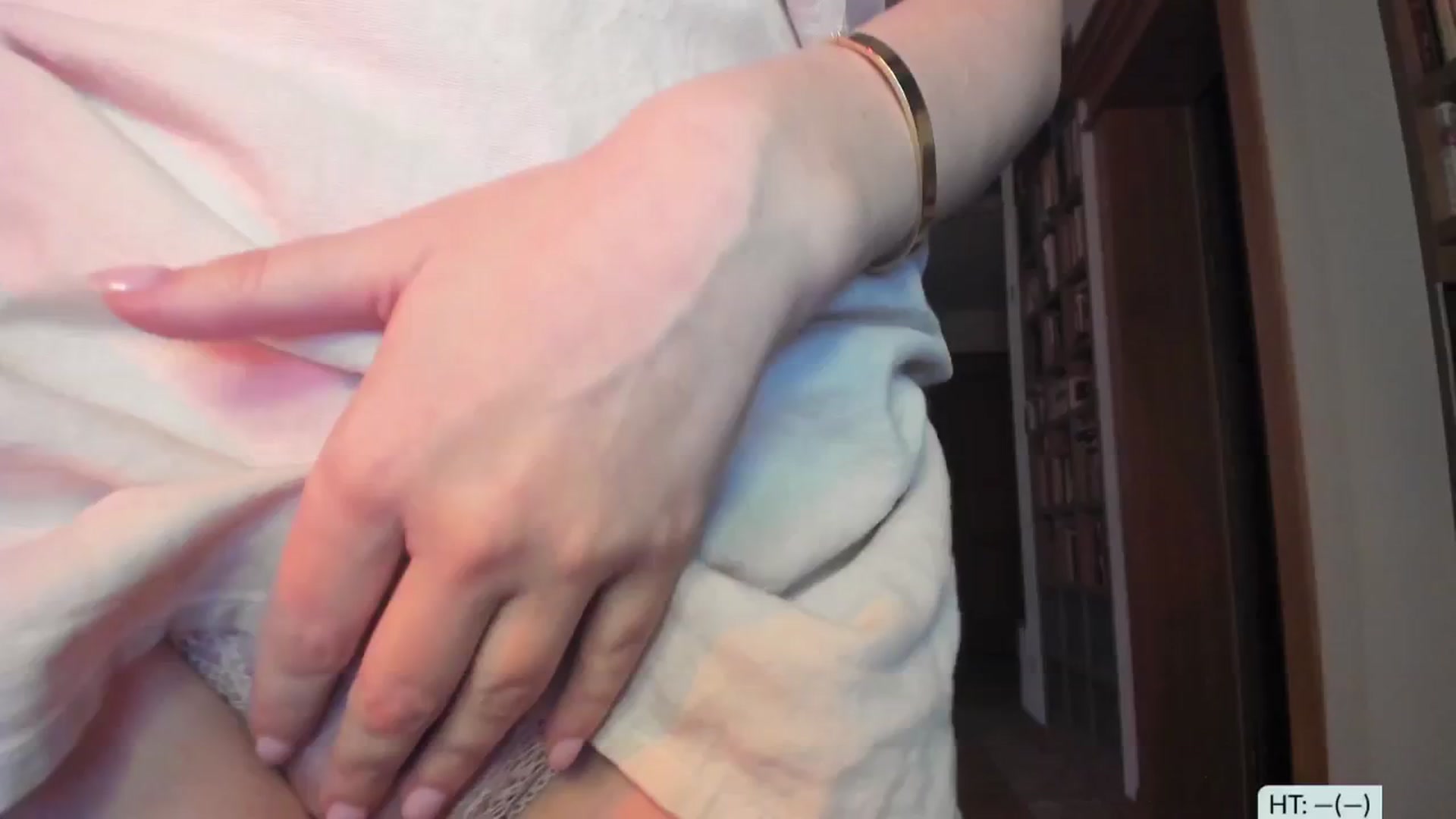 Gallery image thumbnail from Alena29's myfreecams stream on, 03/03/2026, 17:13 image 1 of 20