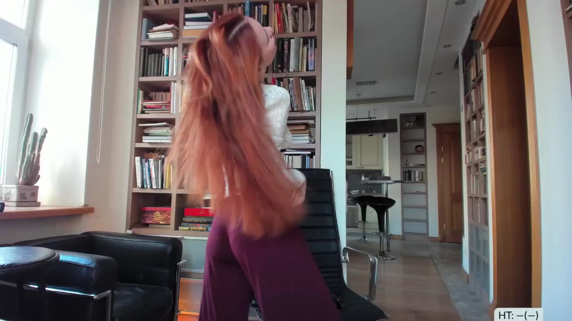 Gallery image thumbnail from Alena29's myfreecams stream on, 03/16/2026, 15:27 image 3 of 20