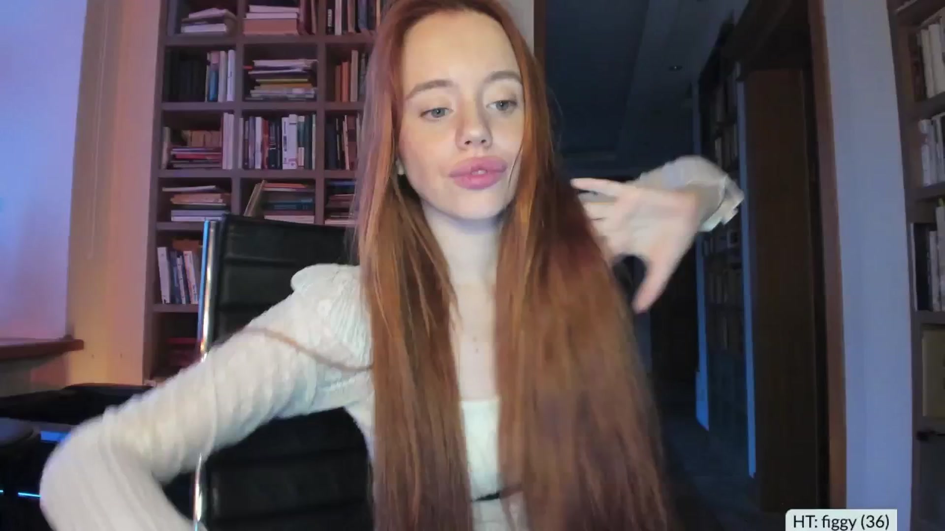 Gallery image thumbnail from Alena29's myfreecams stream on, 03/16/2026, 16:02 image 4 of 20