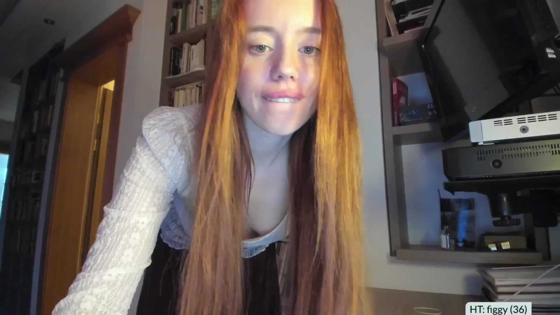 Gallery image thumbnail from Alena29's myfreecams stream on, 03/16/2026, 16:02 image 10 of 20