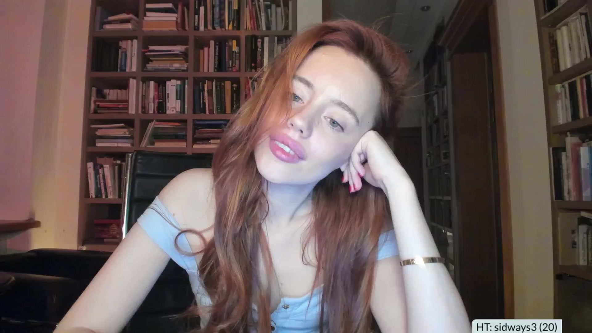 Gallery image thumbnail from Alena29's myfreecams stream on, 03/17/2026, 20:46 image 16 of 20