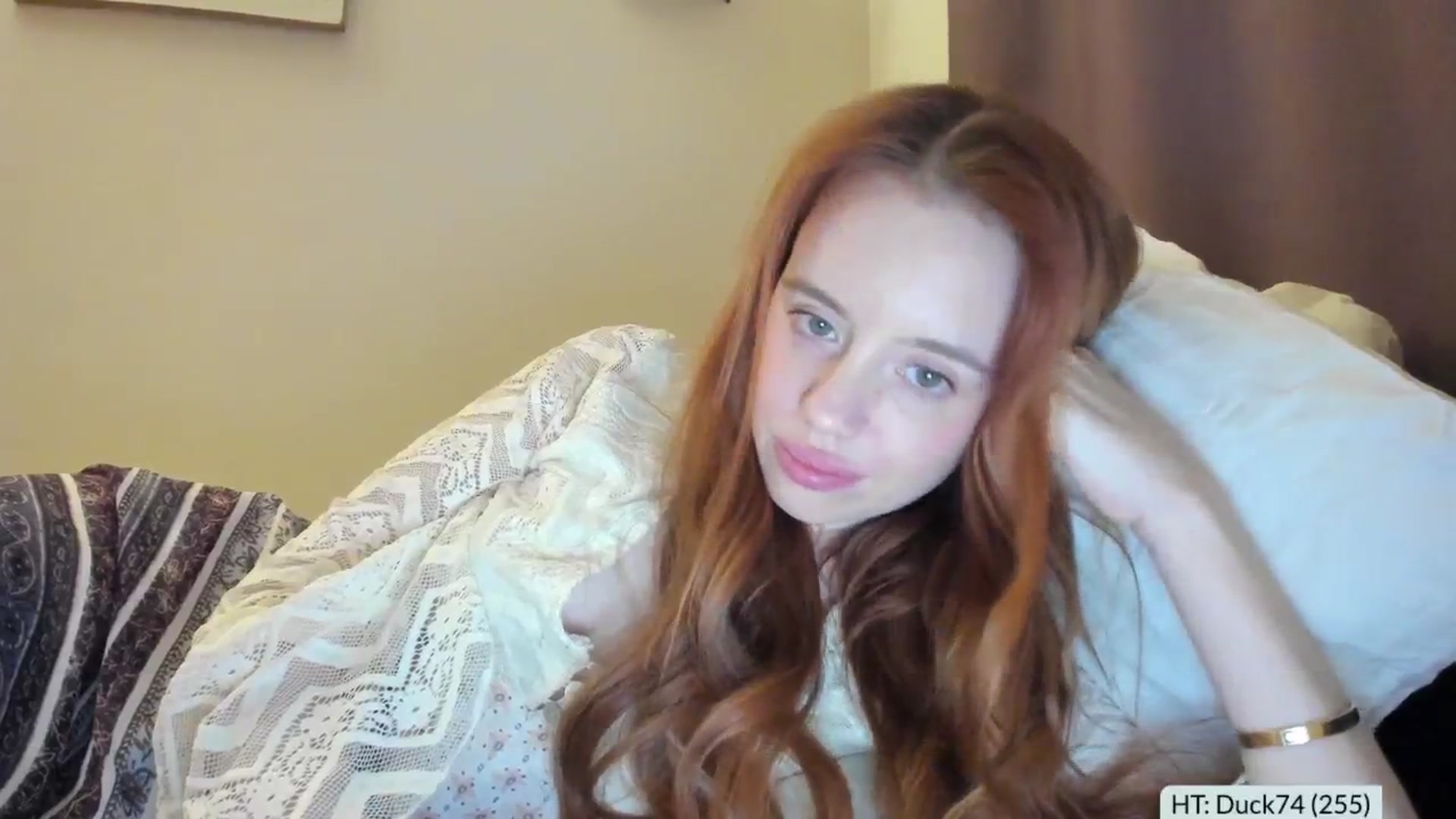 Gallery image thumbnail from Alena29's myfreecams stream on, 03/31/2026, 17:39 image 19 of 20