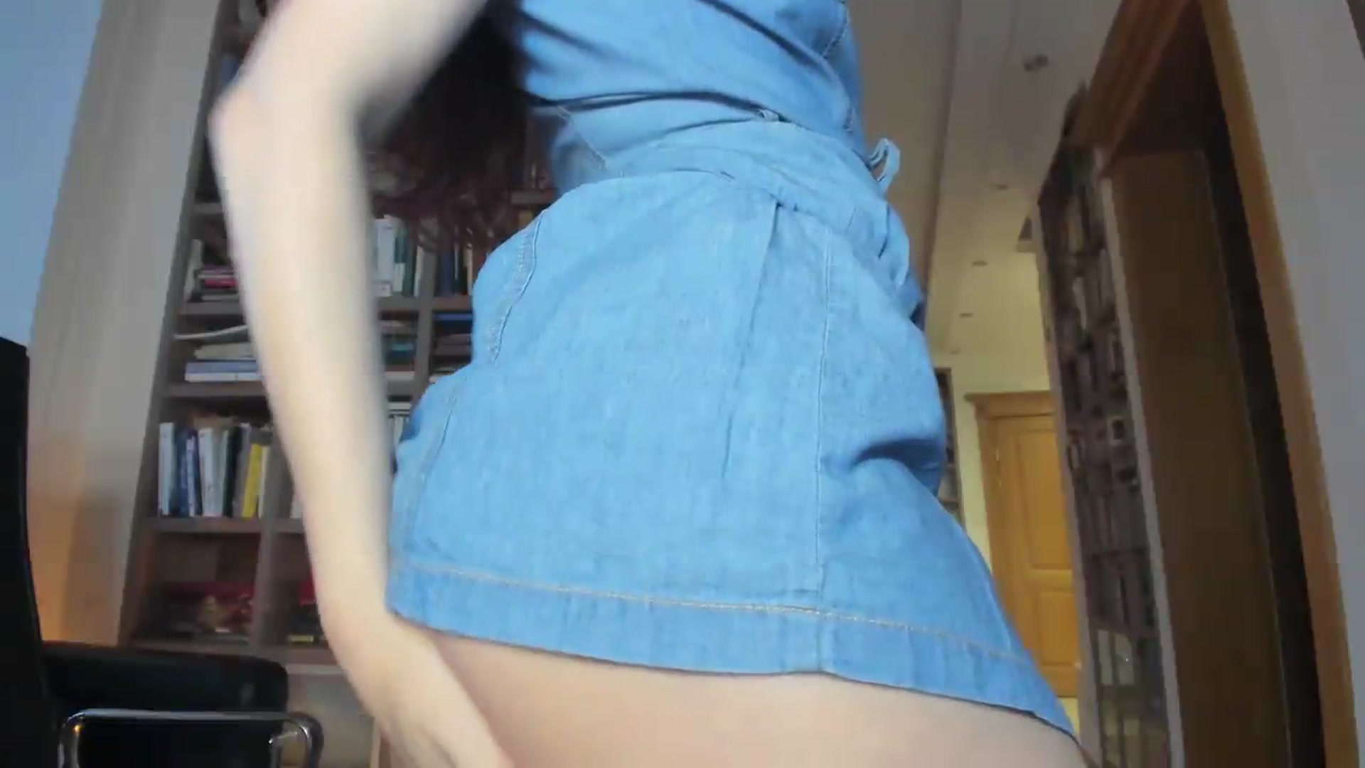 Gallery image thumbnail from Alena29's myfreecams stream on, 07/04/2026, 19:13 image 3 of 20