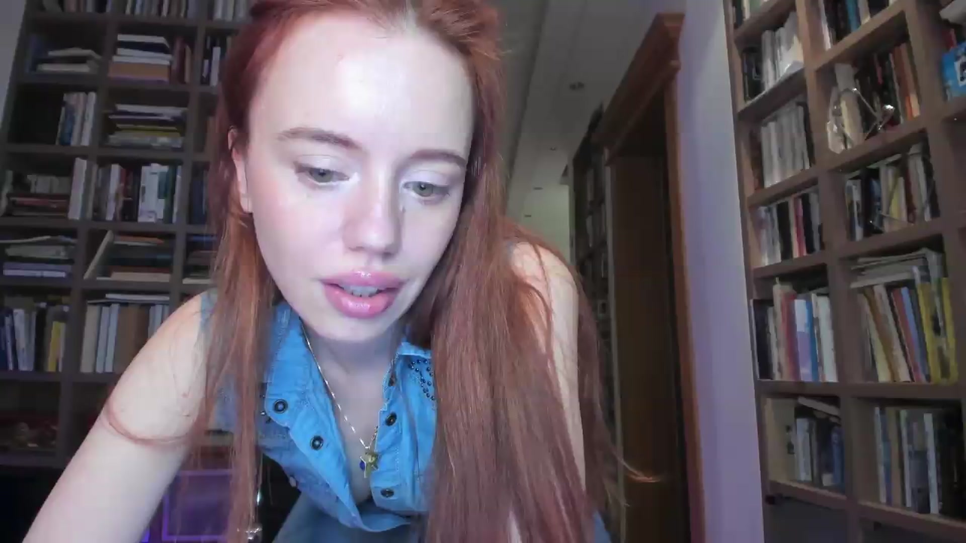 Gallery image thumbnail from Alena29's myfreecams stream on, 07/04/2026, 20:11 image 13 of 20