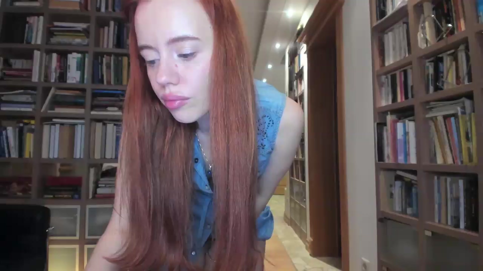 Gallery image thumbnail from Alena29's myfreecams stream on, 07/04/2026, 20:11 image 10 of 20
