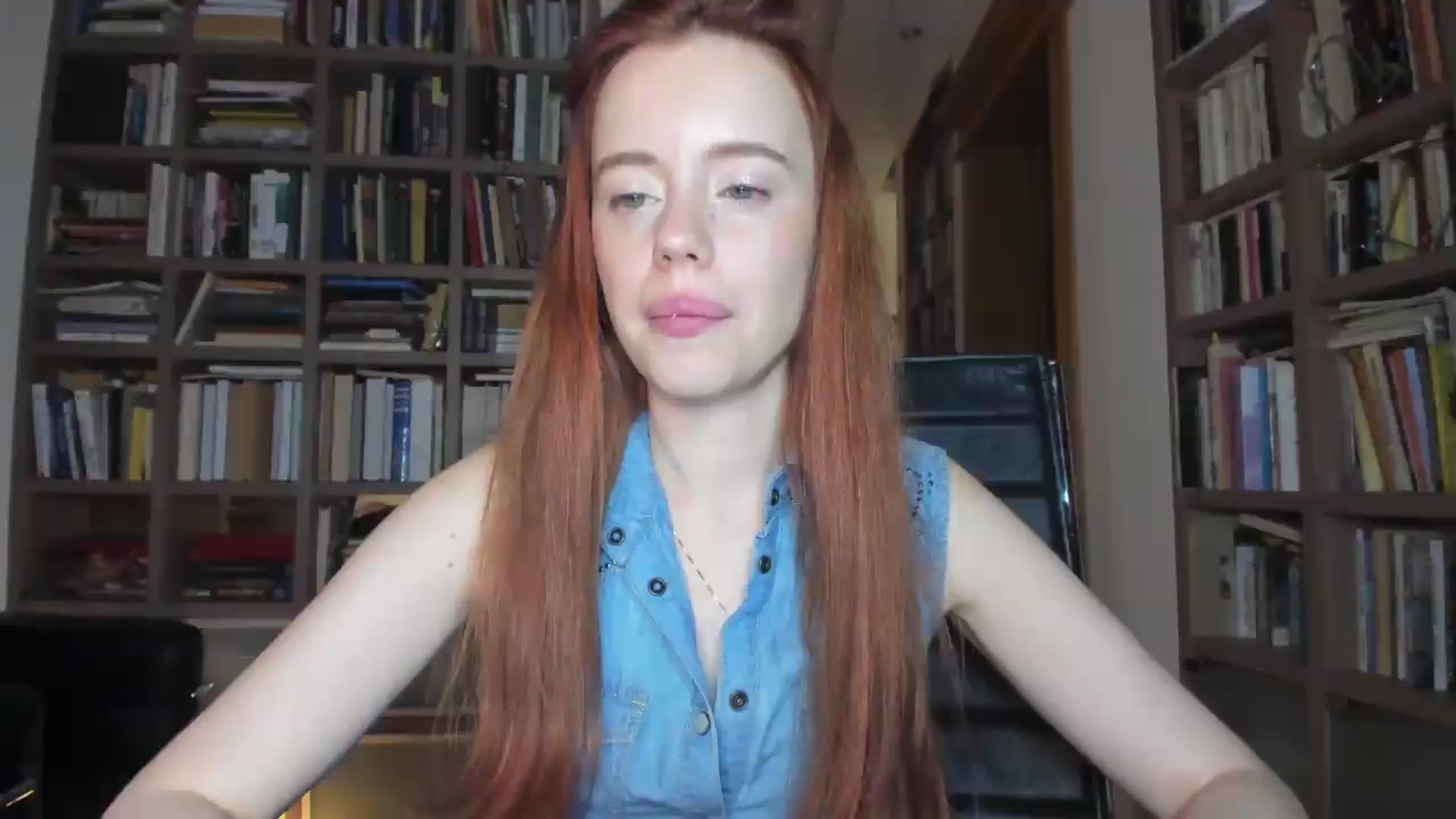 Gallery image thumbnail from Alena29's myfreecams stream on, 07/04/2026, 20:11 image 3 of 20