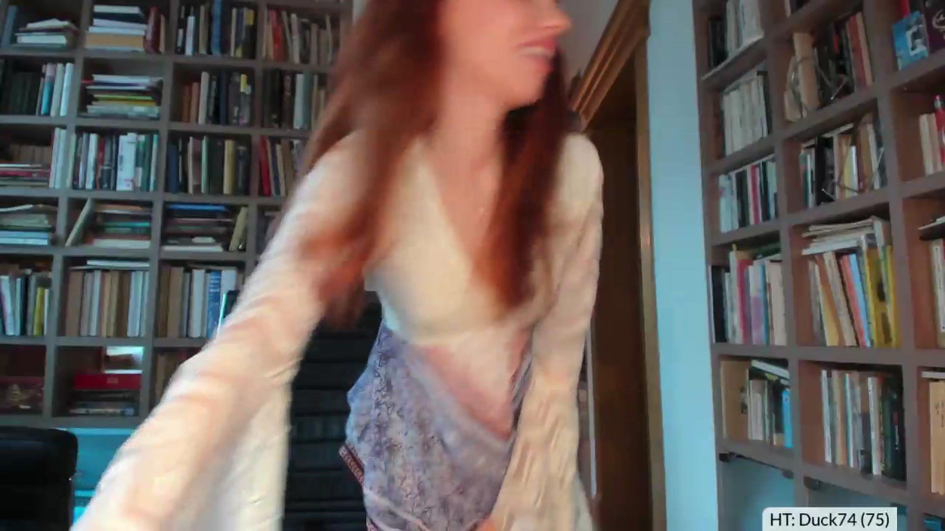 Gallery image thumbnail from Alena29's myfreecams stream on, 07/05/2026, 18:19 image 9 of 20
