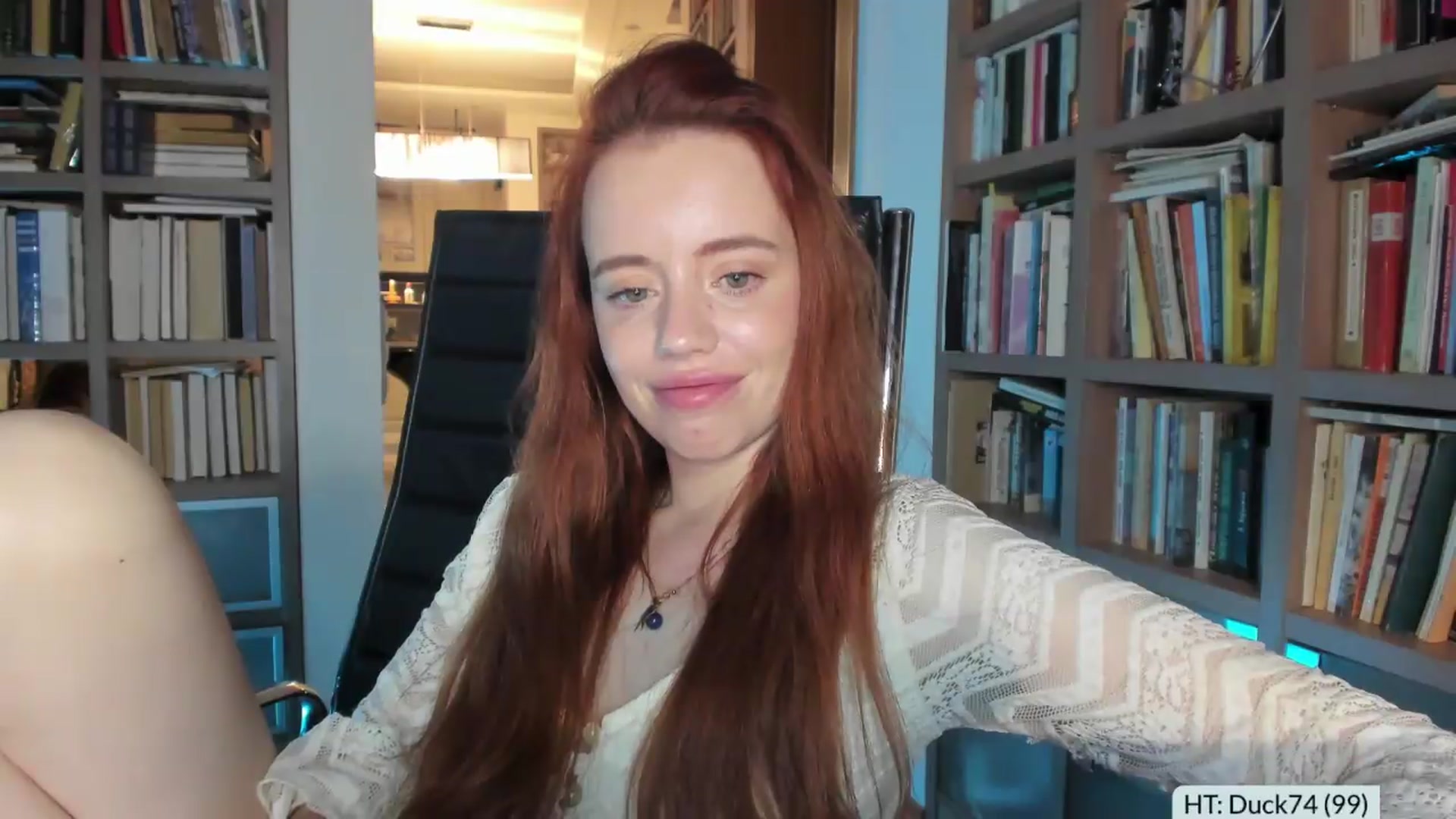 Gallery image thumbnail from Alena29's myfreecams stream on, 07/05/2026, 18:51 image 11 of 20