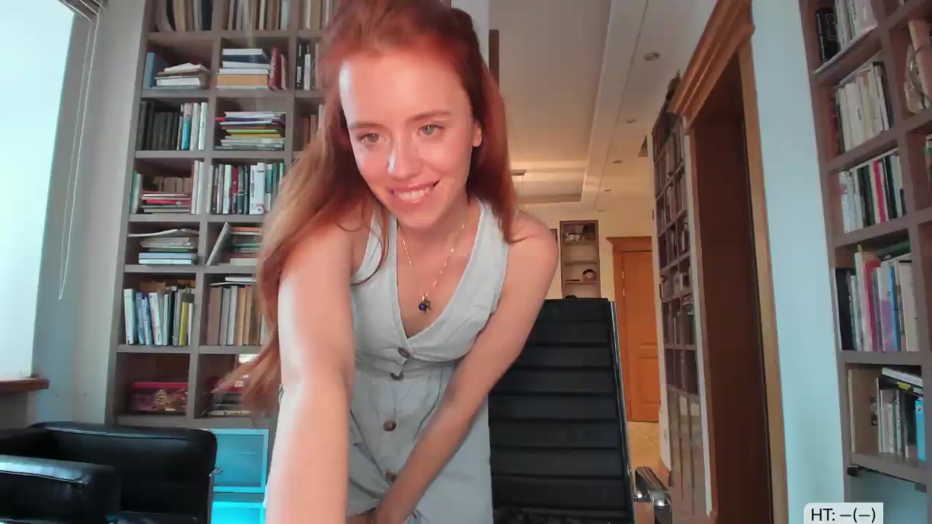 Gallery image thumbnail from Alena29's myfreecams stream on, 07/07/2026, 17:46 image 4 of 20
