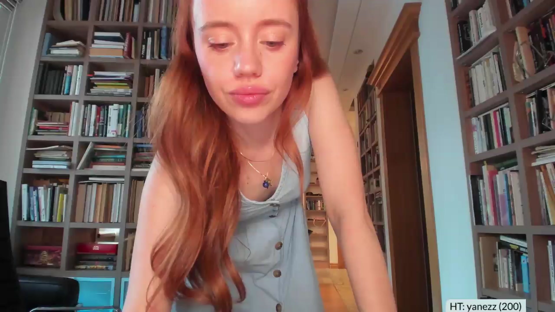 Gallery image thumbnail from Alena29's myfreecams stream on, 07/07/2026, 17:46 image 7 of 20