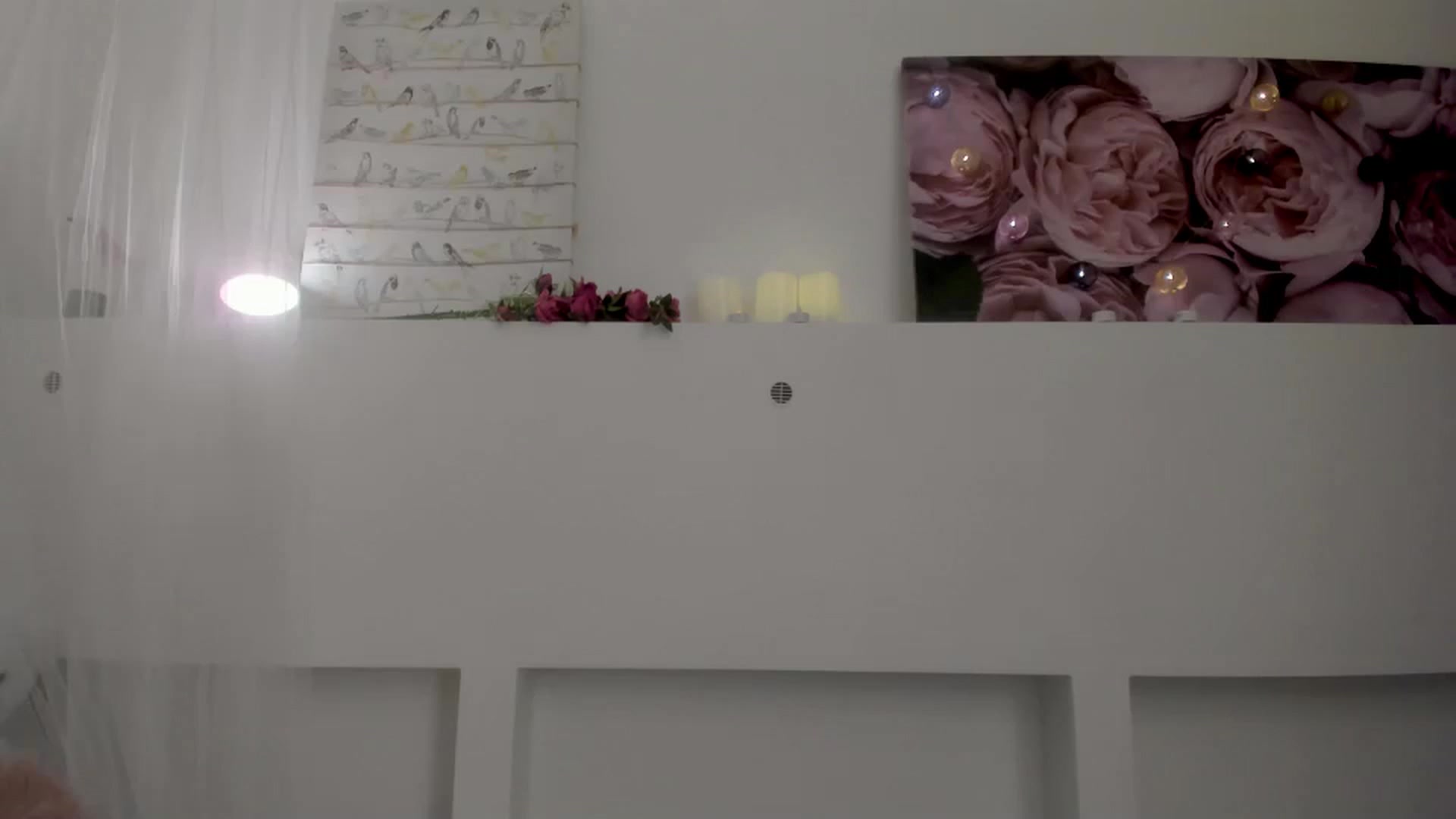Gallery image thumbnail from Alena_Croft18's myfreecams stream on, 11/17/2022, 18:56 image 2 of 20