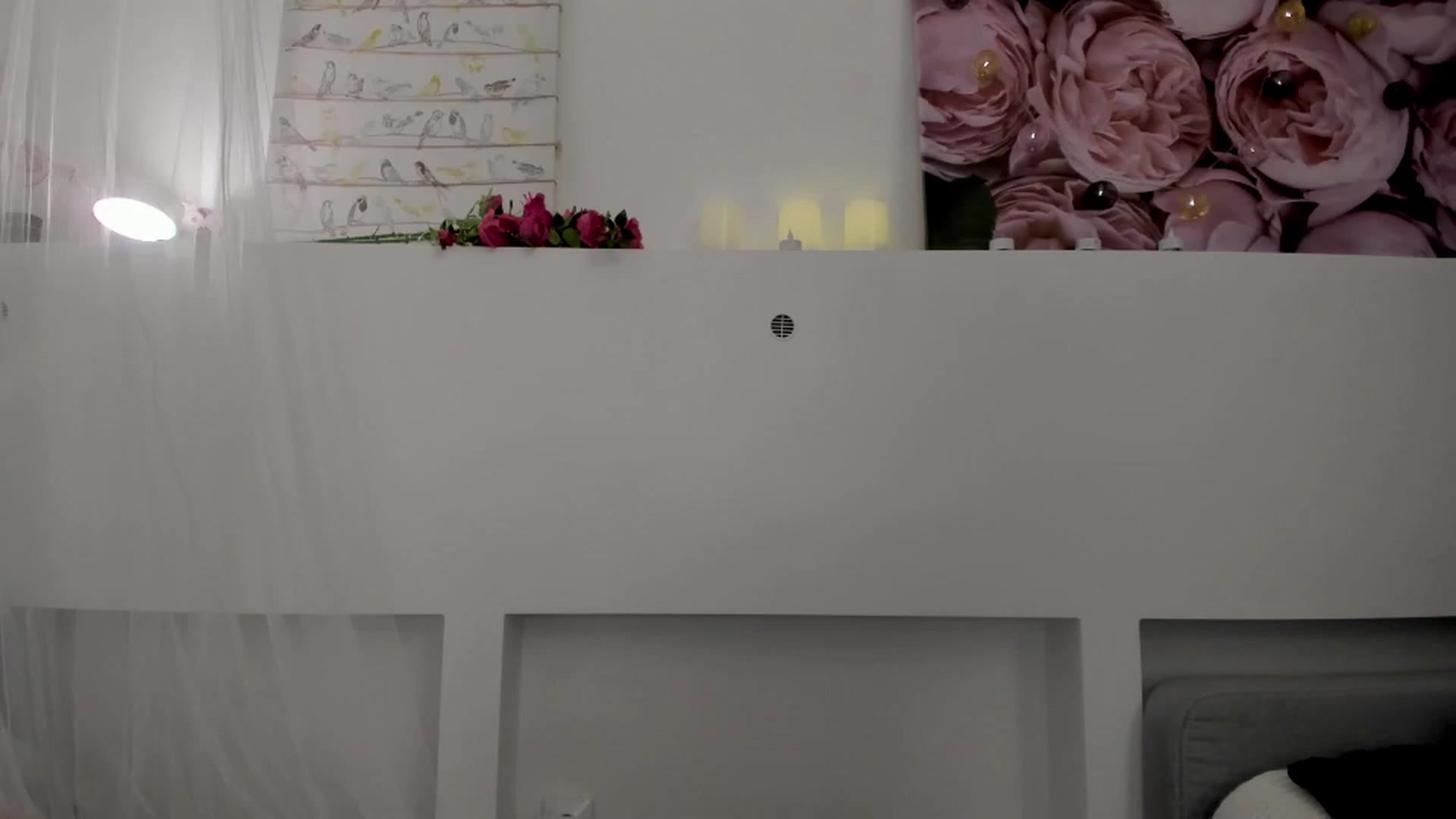 Gallery image thumbnail from Alena_Croft18's myfreecams stream on, 11/24/2022, 12:51 image 19 of 20