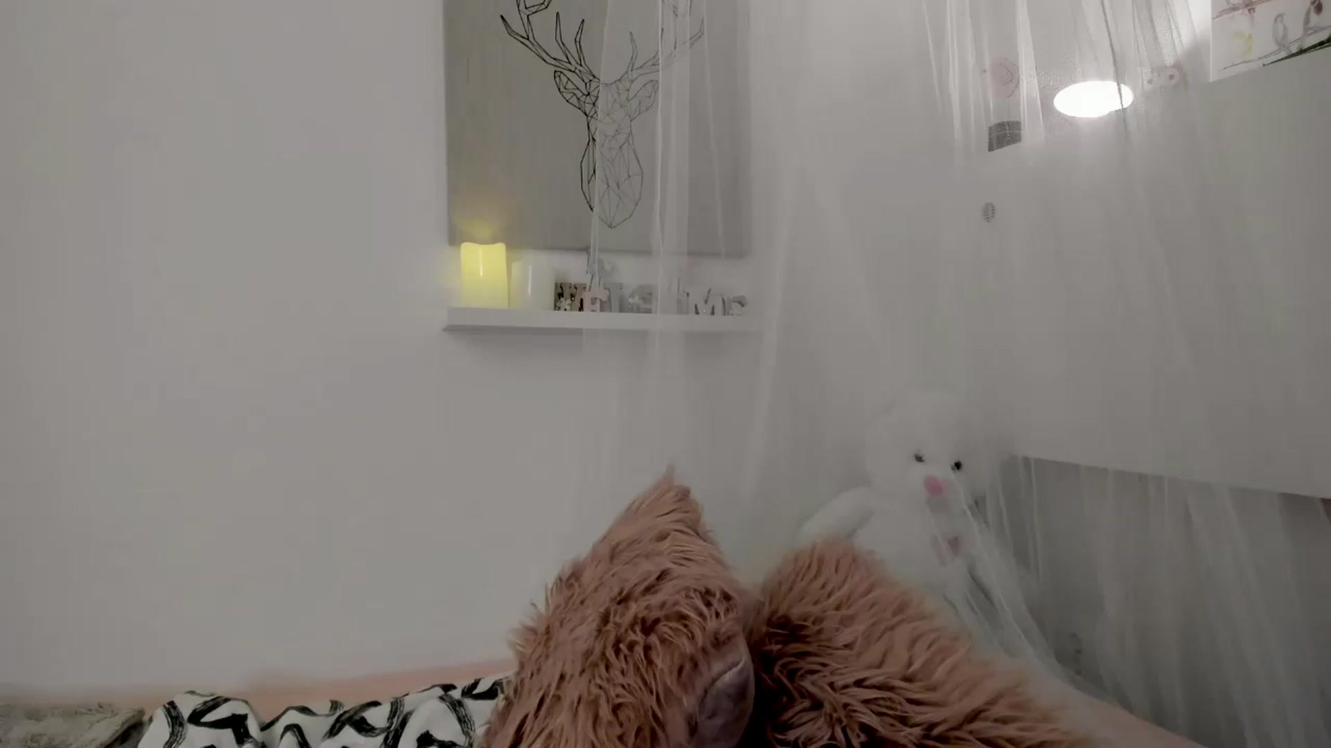 Gallery image thumbnail from Alena_Croft18's myfreecams stream on, 11/25/2022, 10:14 image 14 of 20