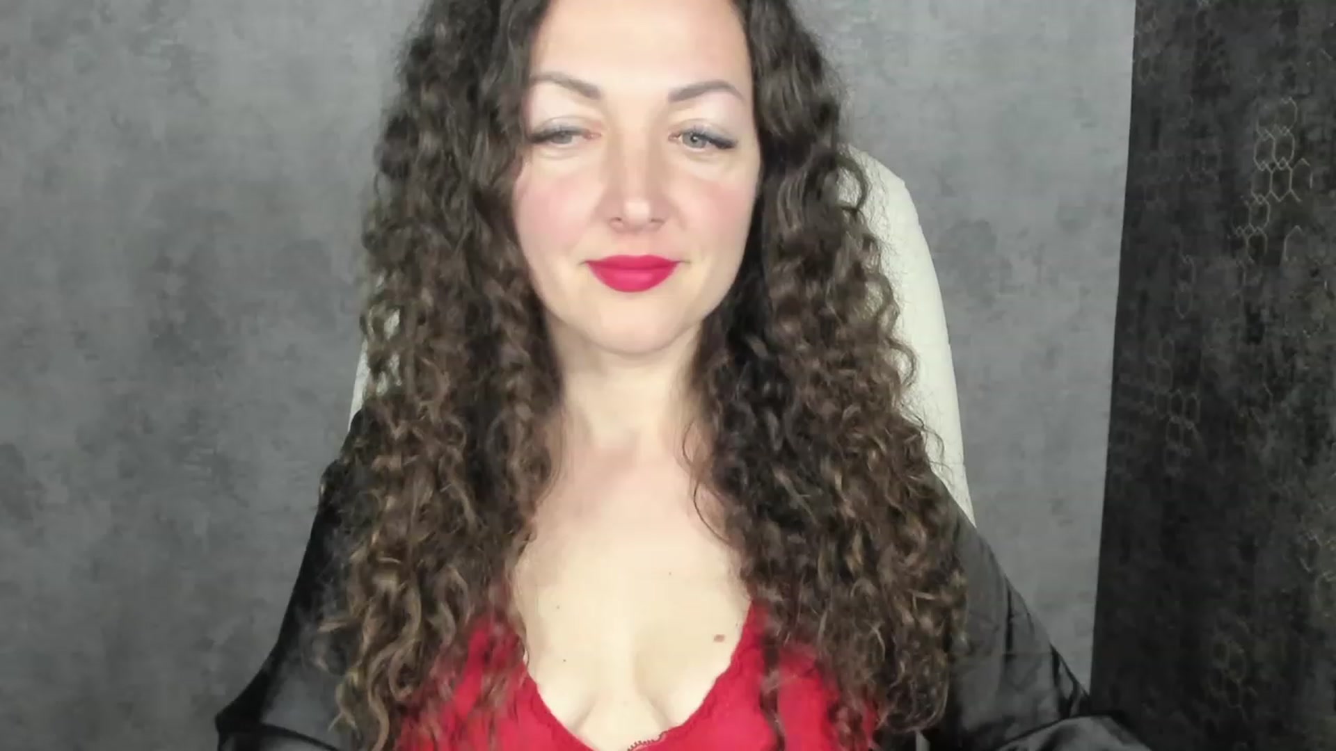 Gallery image thumbnail from Alenamoon's myfreecams stream on, 01/29/2024, 20:07 image 18 of 20