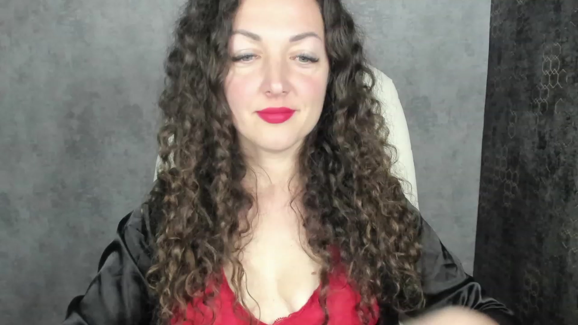 Gallery image thumbnail from Alenamoon's myfreecams stream on, 01/29/2024, 20:07 image 10 of 20