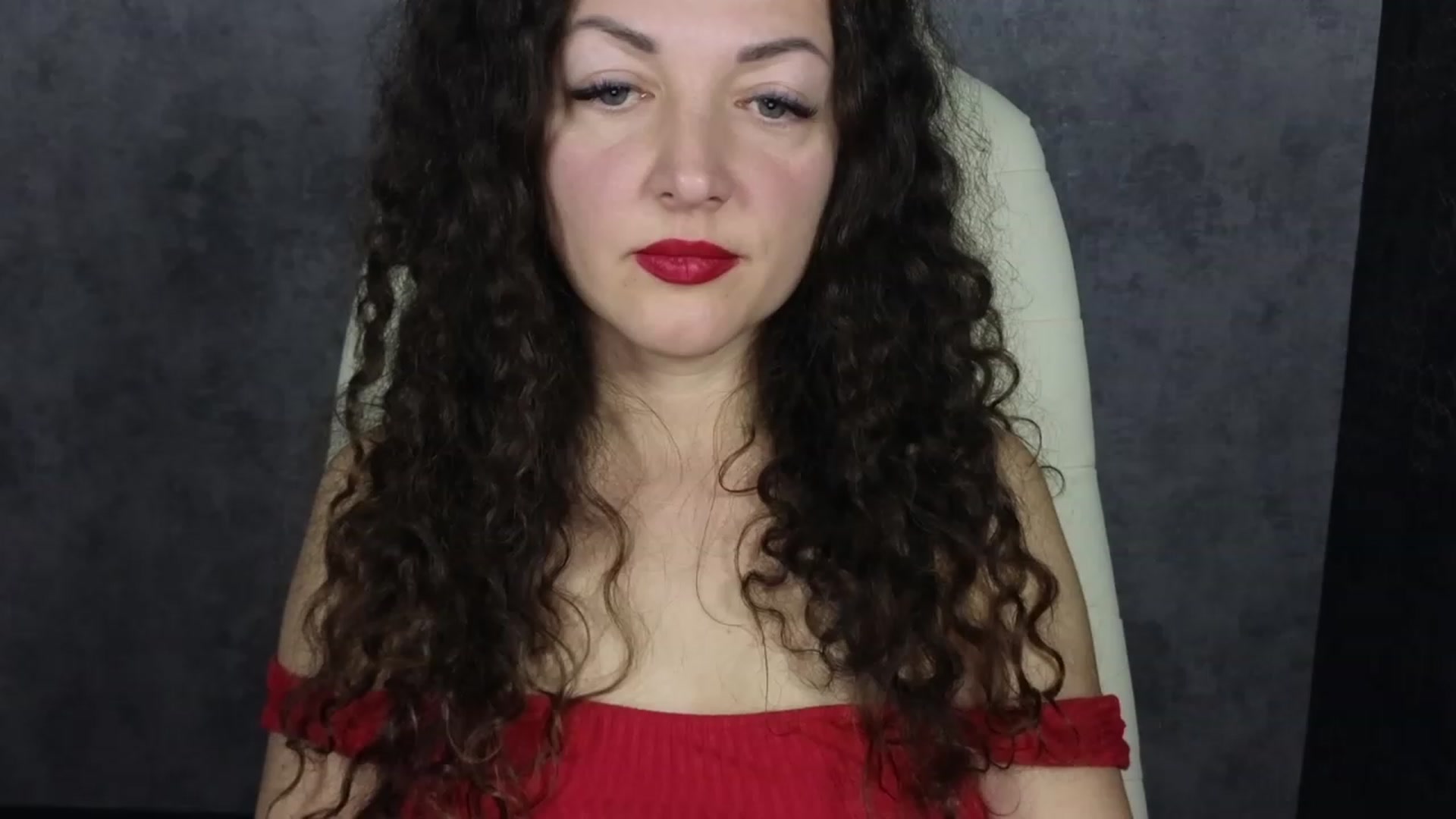 Gallery image thumbnail from Alenamoon's myfreecams stream on, 02/04/2024, 21:16 image 8 of 20