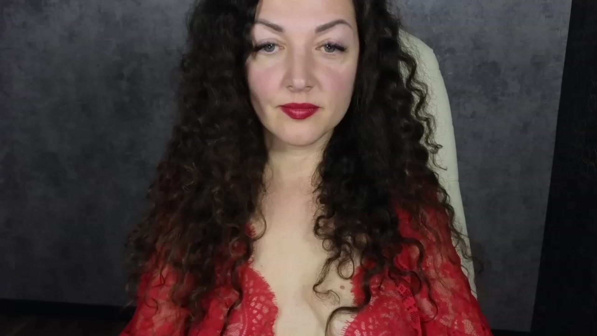 Gallery image thumbnail from Alenamoon's myfreecams stream on, 02/05/2024, 21:18 image 19 of 20
