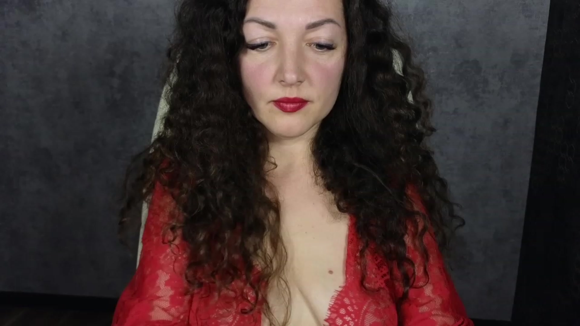 Gallery image thumbnail from Alenamoon's myfreecams stream on, 02/05/2024, 21:18 image 6 of 20