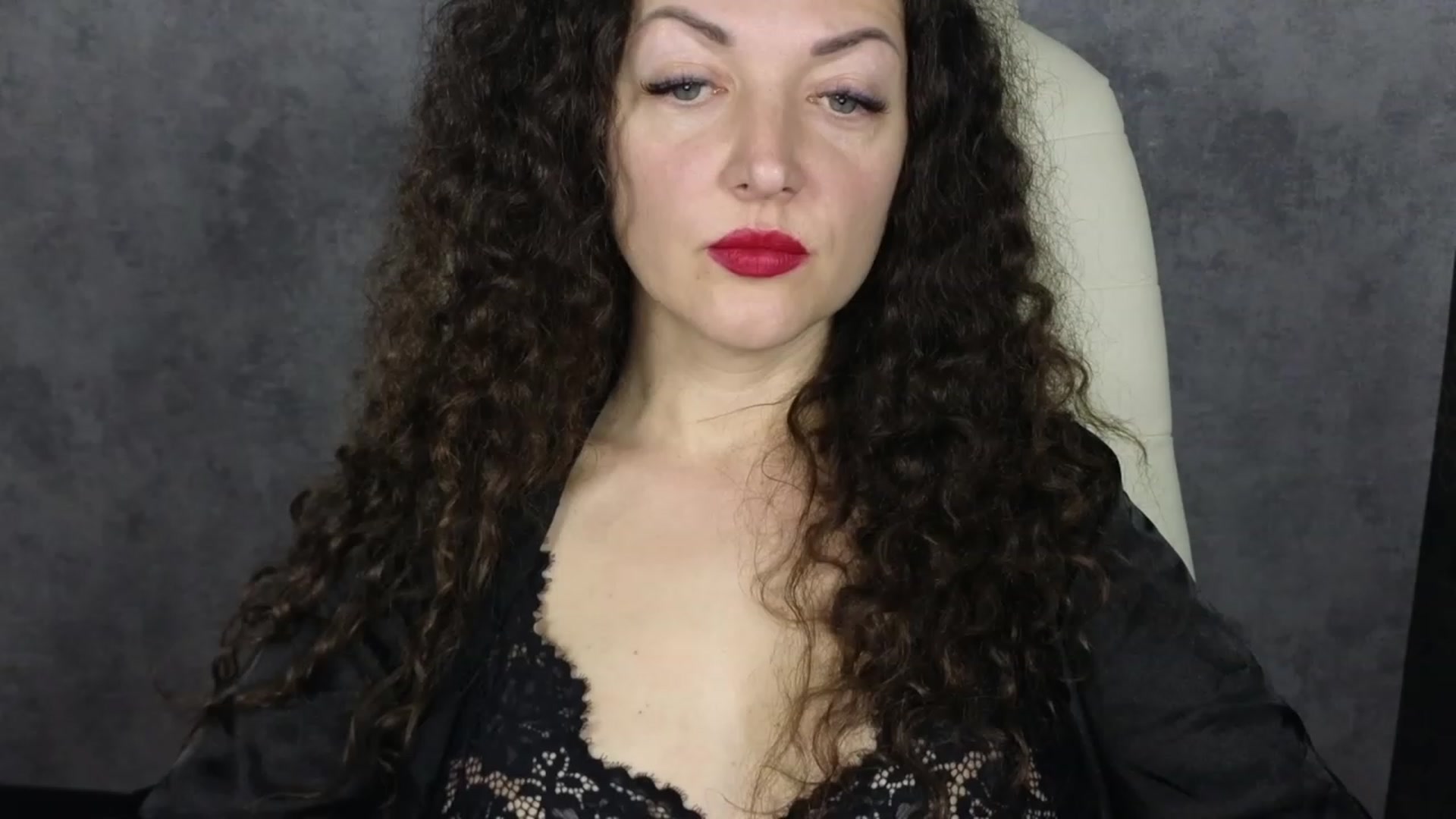 Gallery image thumbnail from Alenamoon's myfreecams stream on, 02/08/2024, 20:20 image 1 of 20