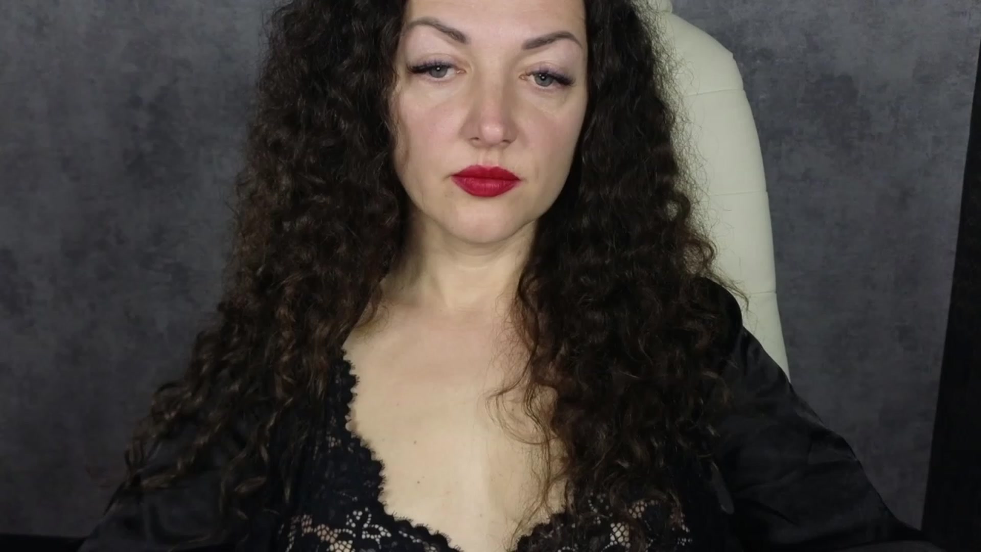Gallery image thumbnail from Alenamoon's myfreecams stream on, 02/08/2024, 20:20 image 9 of 20
