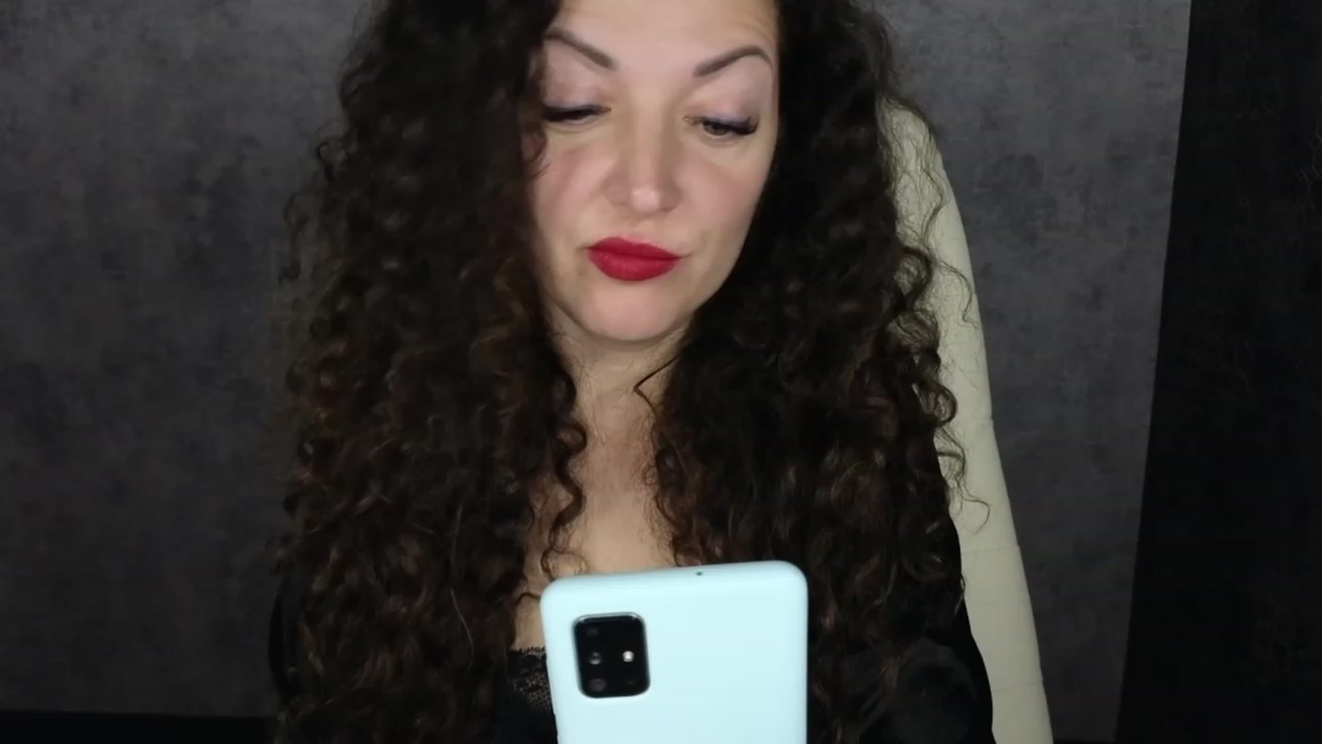 Gallery image thumbnail from Alenamoon's myfreecams stream on, 02/15/2024, 22:07 image 4 of 20