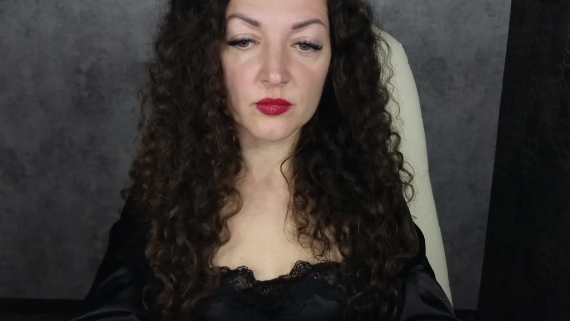 Gallery image thumbnail from Alenamoon's myfreecams stream on, 02/15/2024, 22:07 image 11 of 20