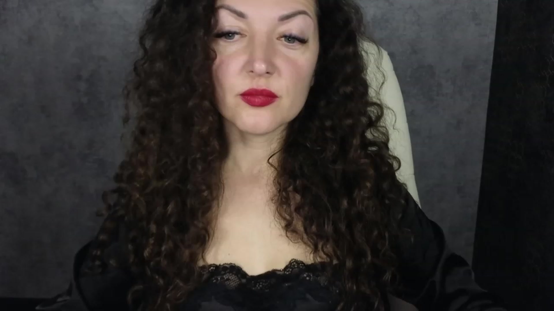 Gallery image thumbnail from Alenamoon's myfreecams stream on, 02/15/2024, 22:07 image 7 of 20