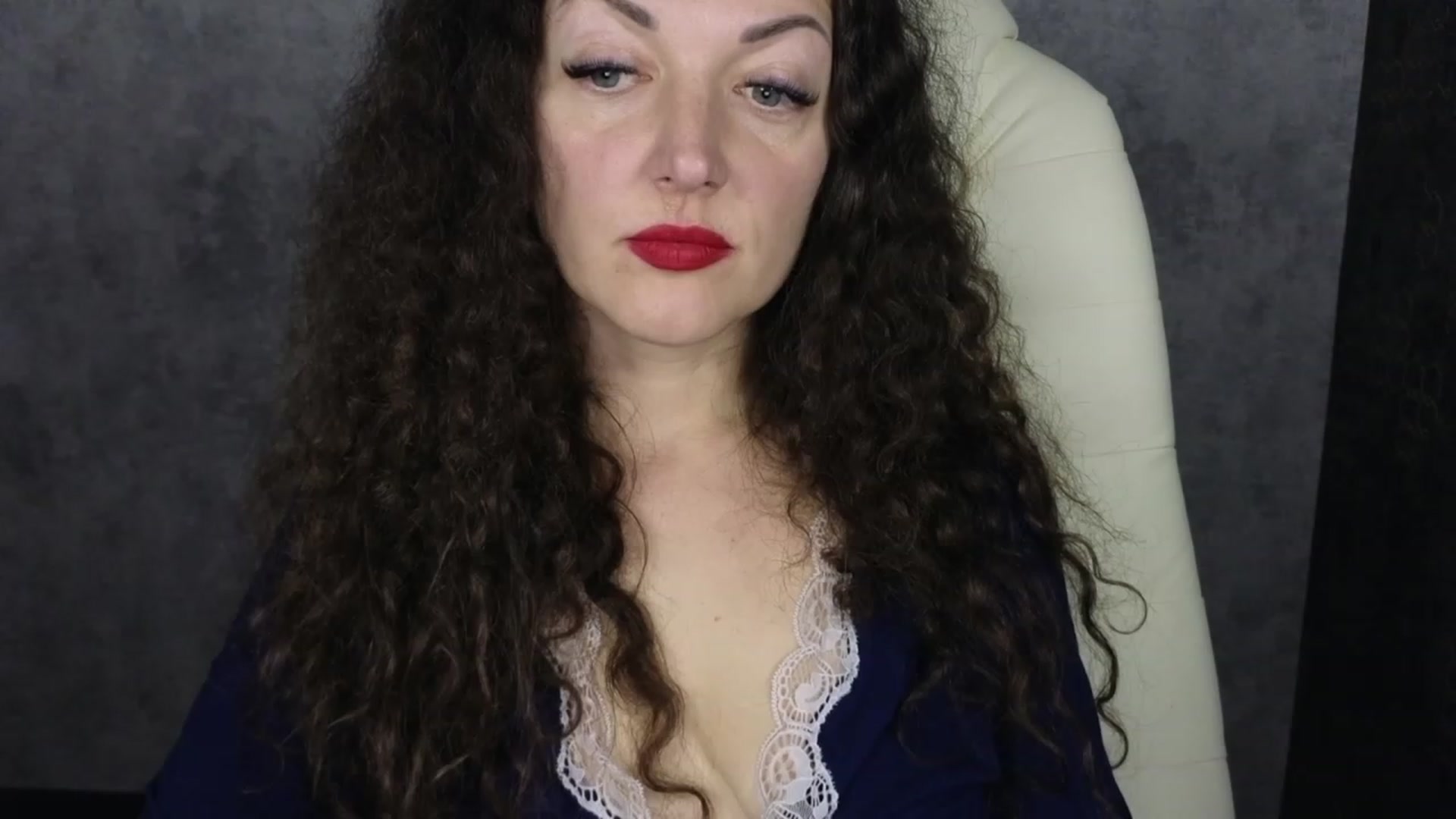 Gallery image thumbnail from Alenamoon's myfreecams stream on, 02/17/2024, 20:47 image 9 of 20
