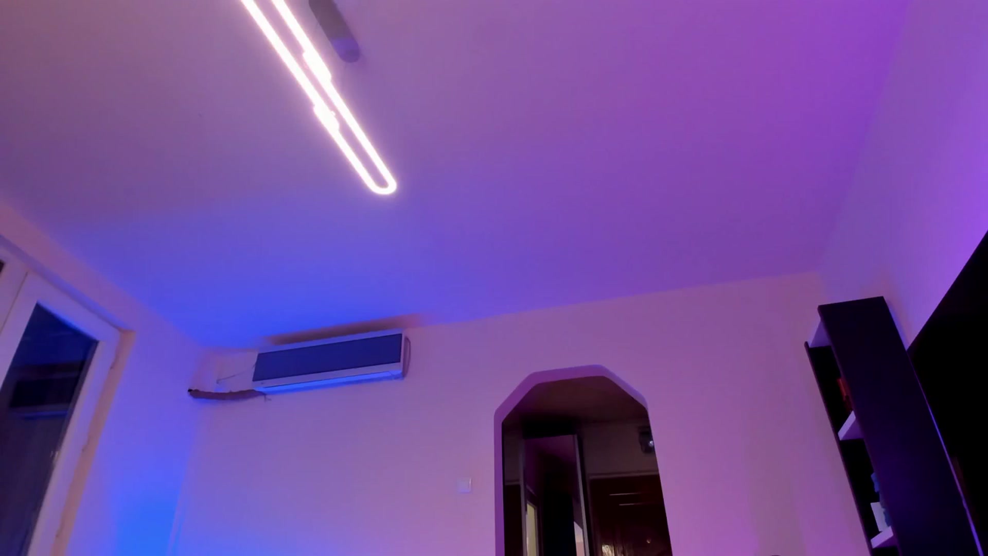 Gallery image thumbnail from Alesia_'s myfreecams stream on, 02/14/2024, 24:28 image 1 of 20