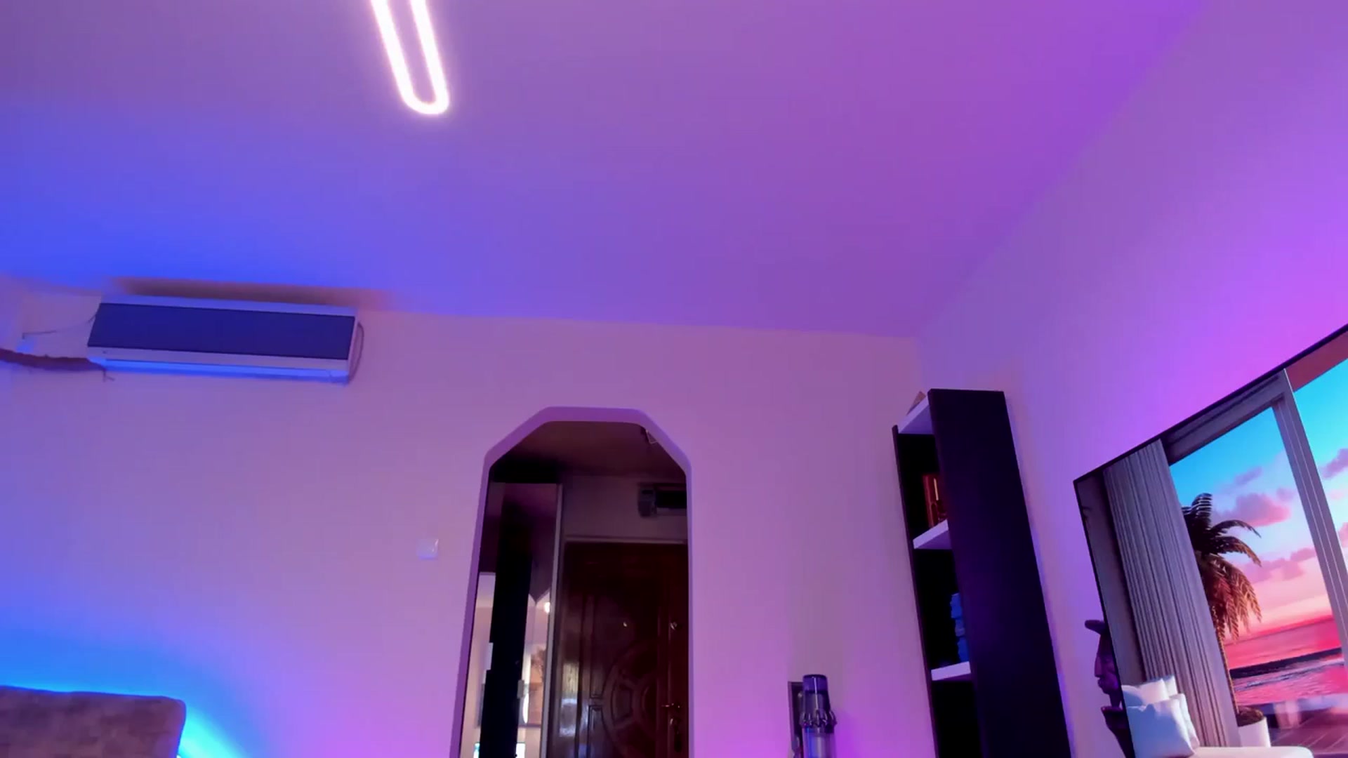 Gallery image thumbnail from Alesia_'s myfreecams stream on, 02/24/2024, 21:39 image 6 of 20