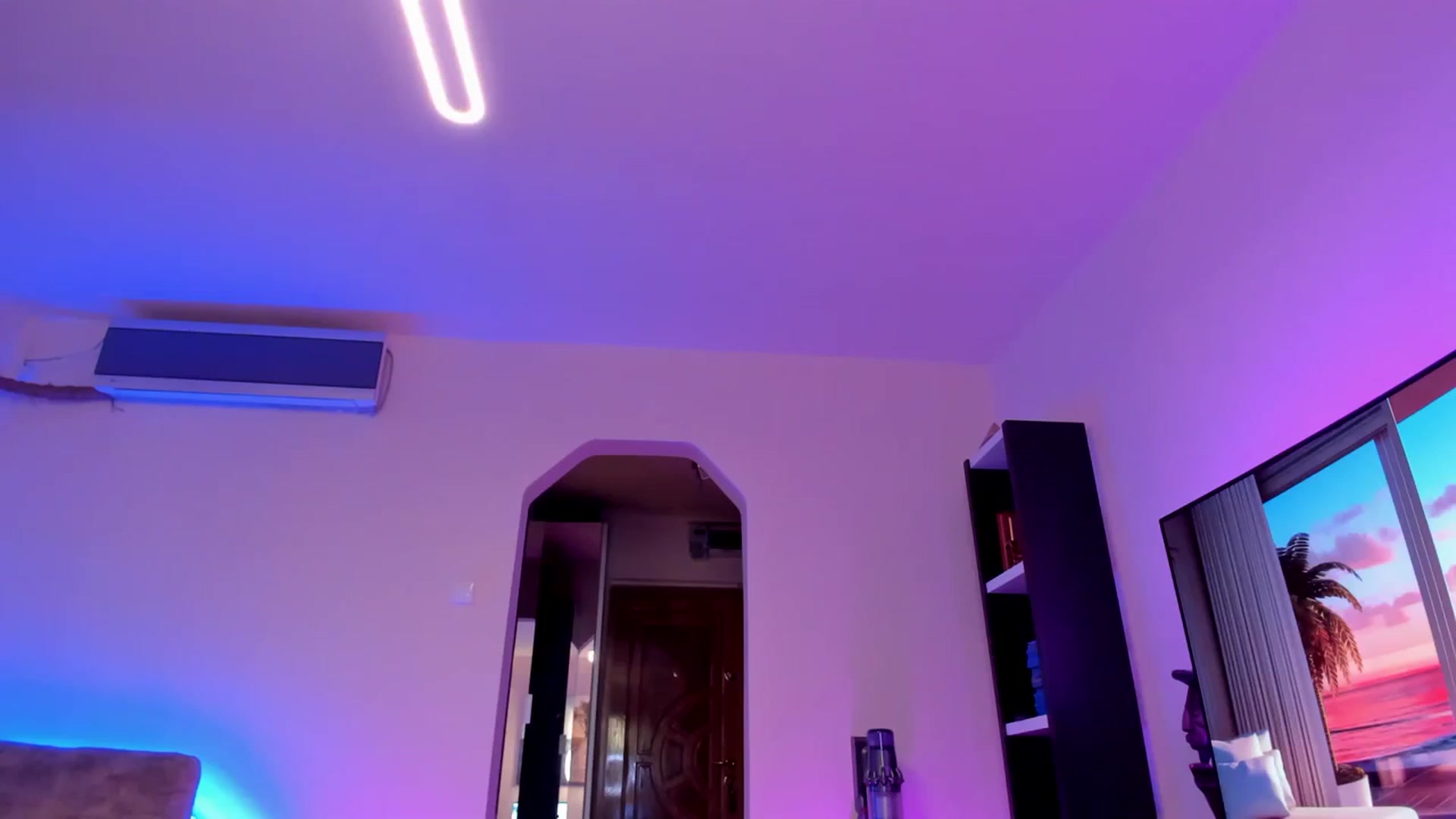 Gallery image thumbnail from Alesia_'s myfreecams stream on, 02/24/2024, 21:39 image 7 of 20