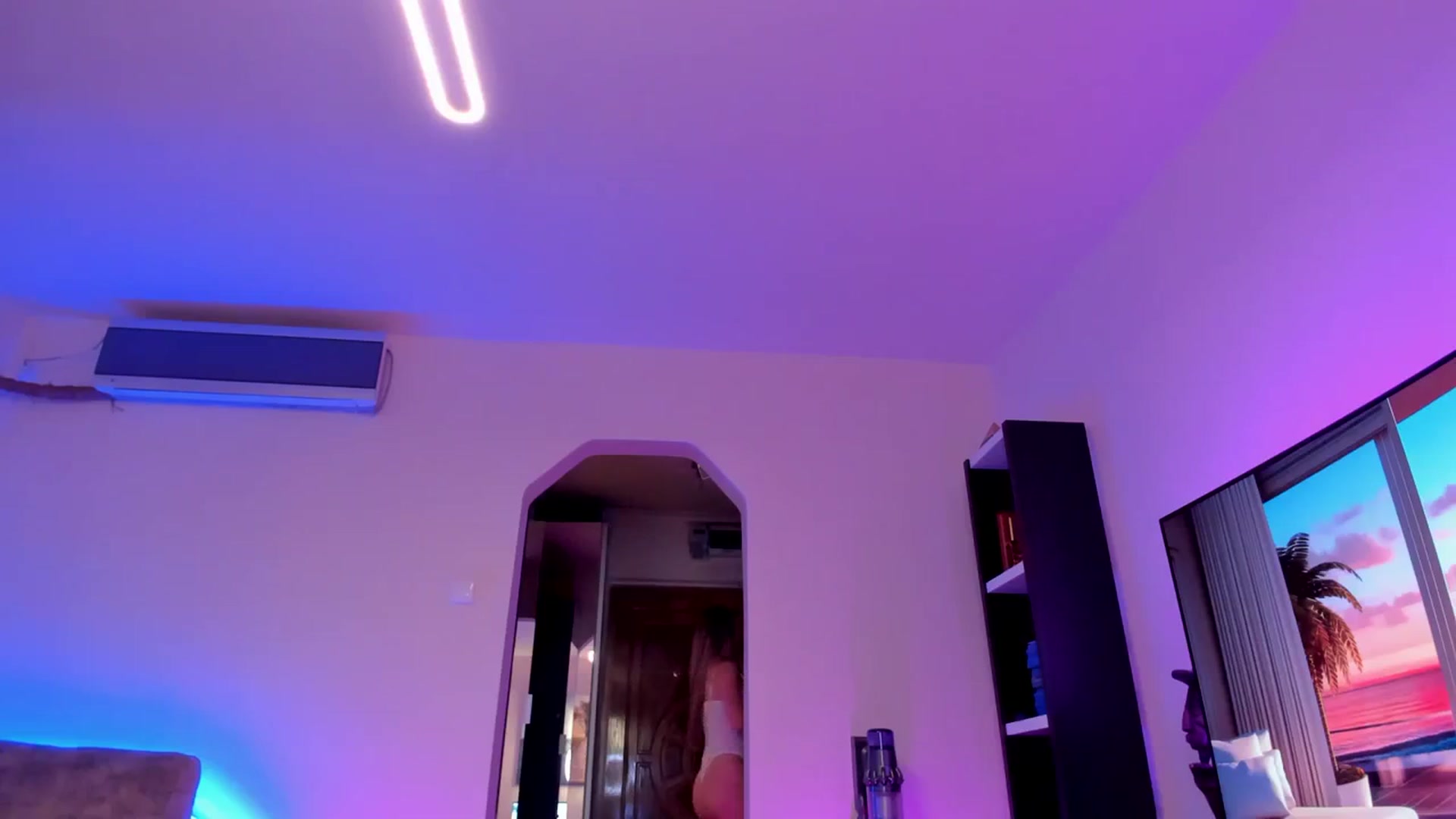 Gallery image thumbnail from Alesia_'s myfreecams stream on, 02/24/2024, 21:39 image 5 of 20