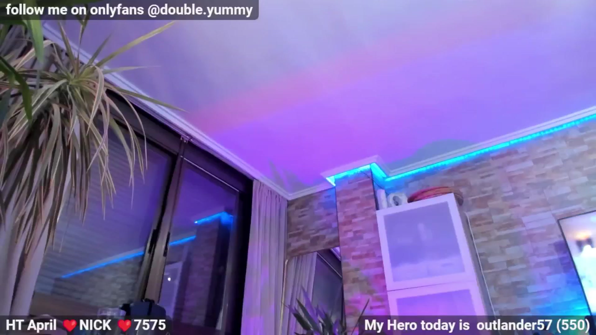 Gallery image thumbnail from Alesia_'s myfreecams stream on, 04/17/2024, 24:00 image 8 of 20