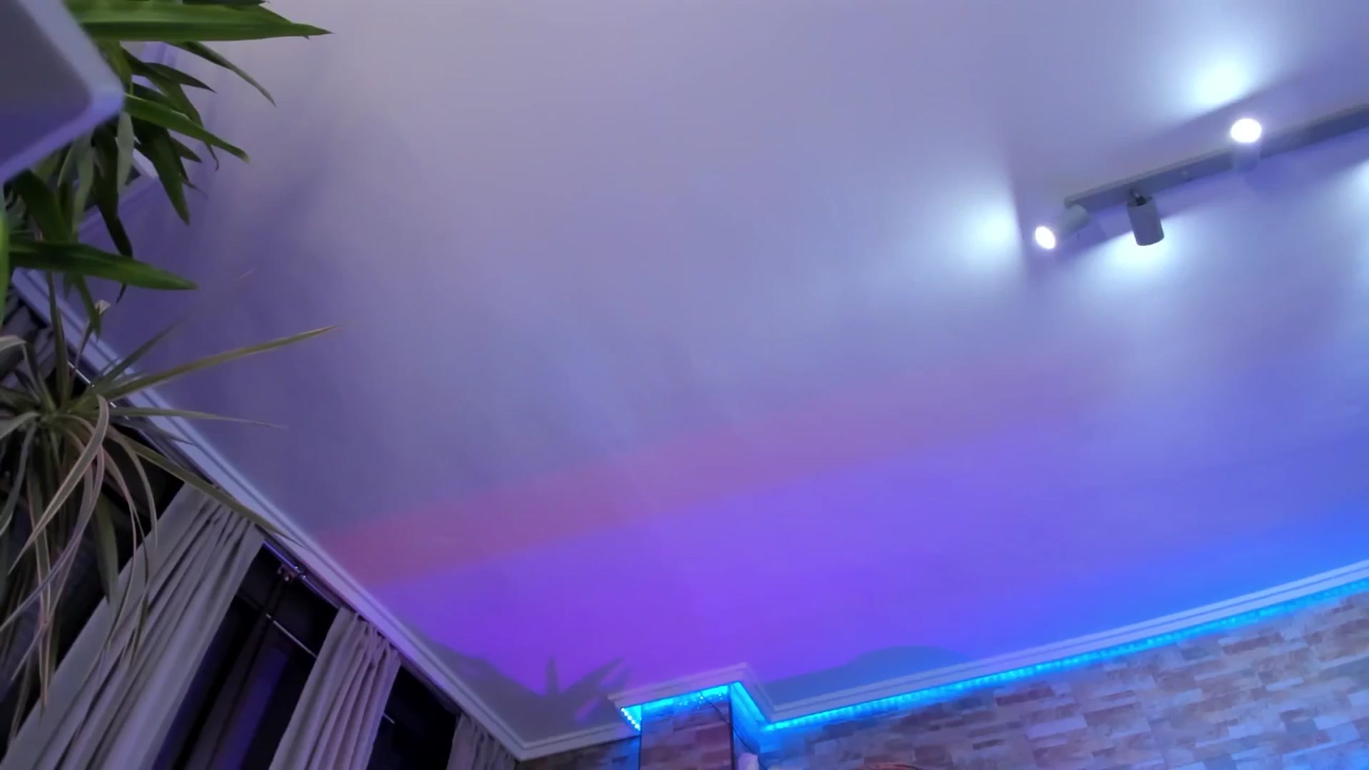 Gallery image thumbnail from Alesia_'s myfreecams stream on, 05/05/2024, 24:11 image 2 of 20