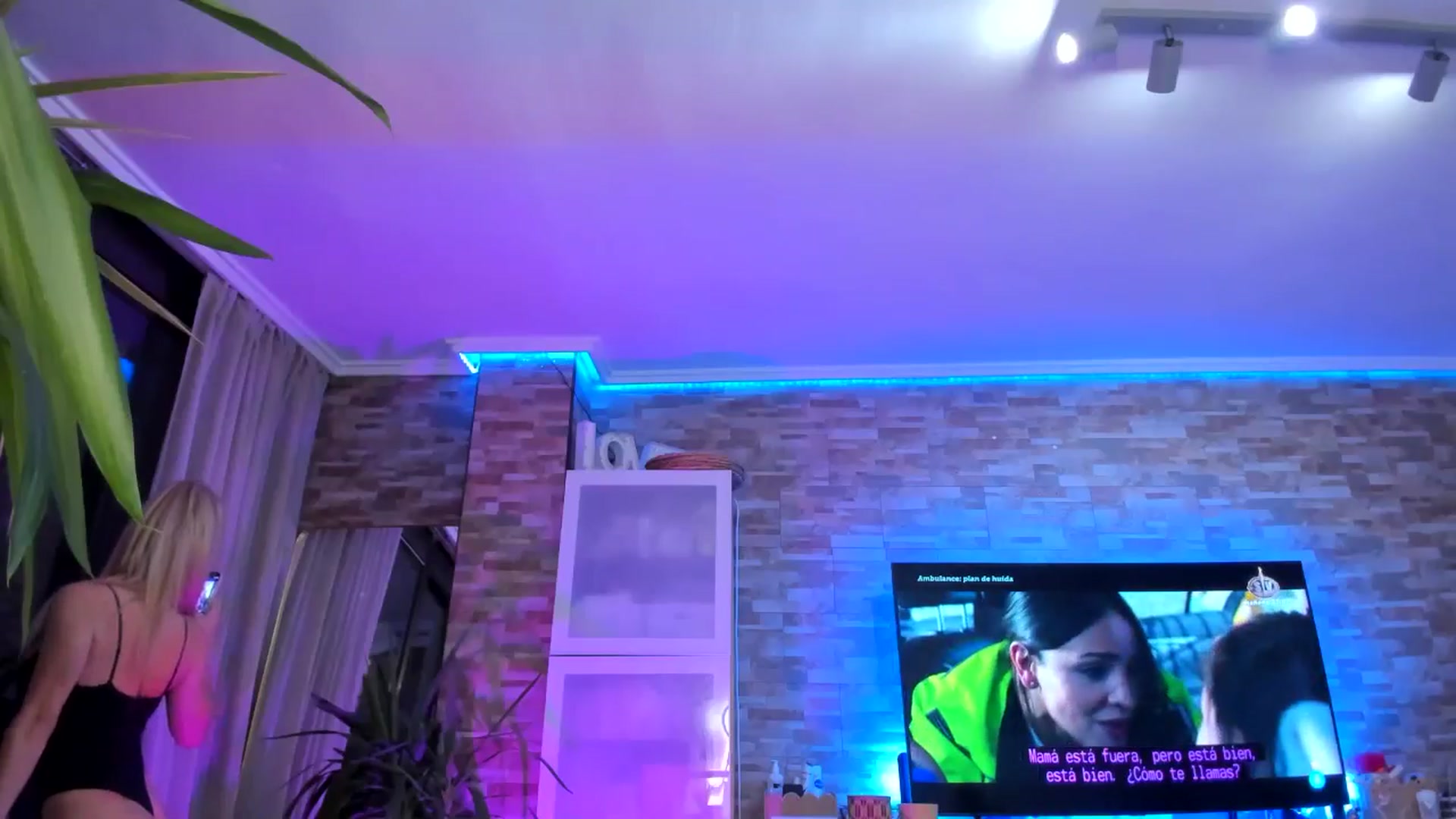 Gallery image thumbnail from Alesia_'s myfreecams stream on, 05/15/2024, 21:56 image 2 of 20