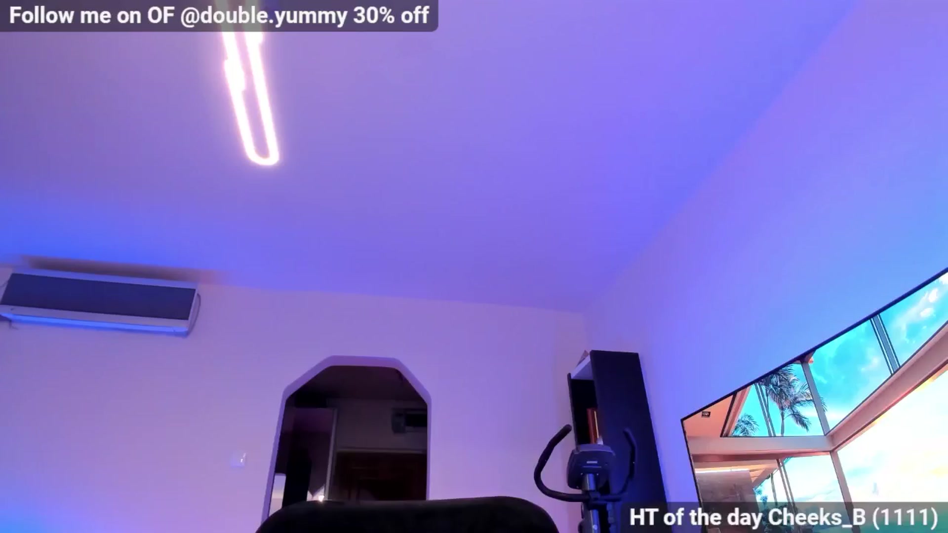 Gallery image thumbnail from Alesia_'s myfreecams stream on, 06/15/2024, 21:15 image 14 of 20