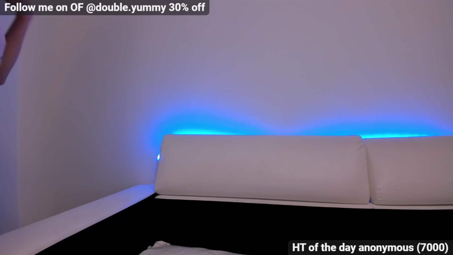 Gallery image thumbnail from Alesia_'s myfreecams stream on, 06/23/2024, 23:56 image 10 of 20