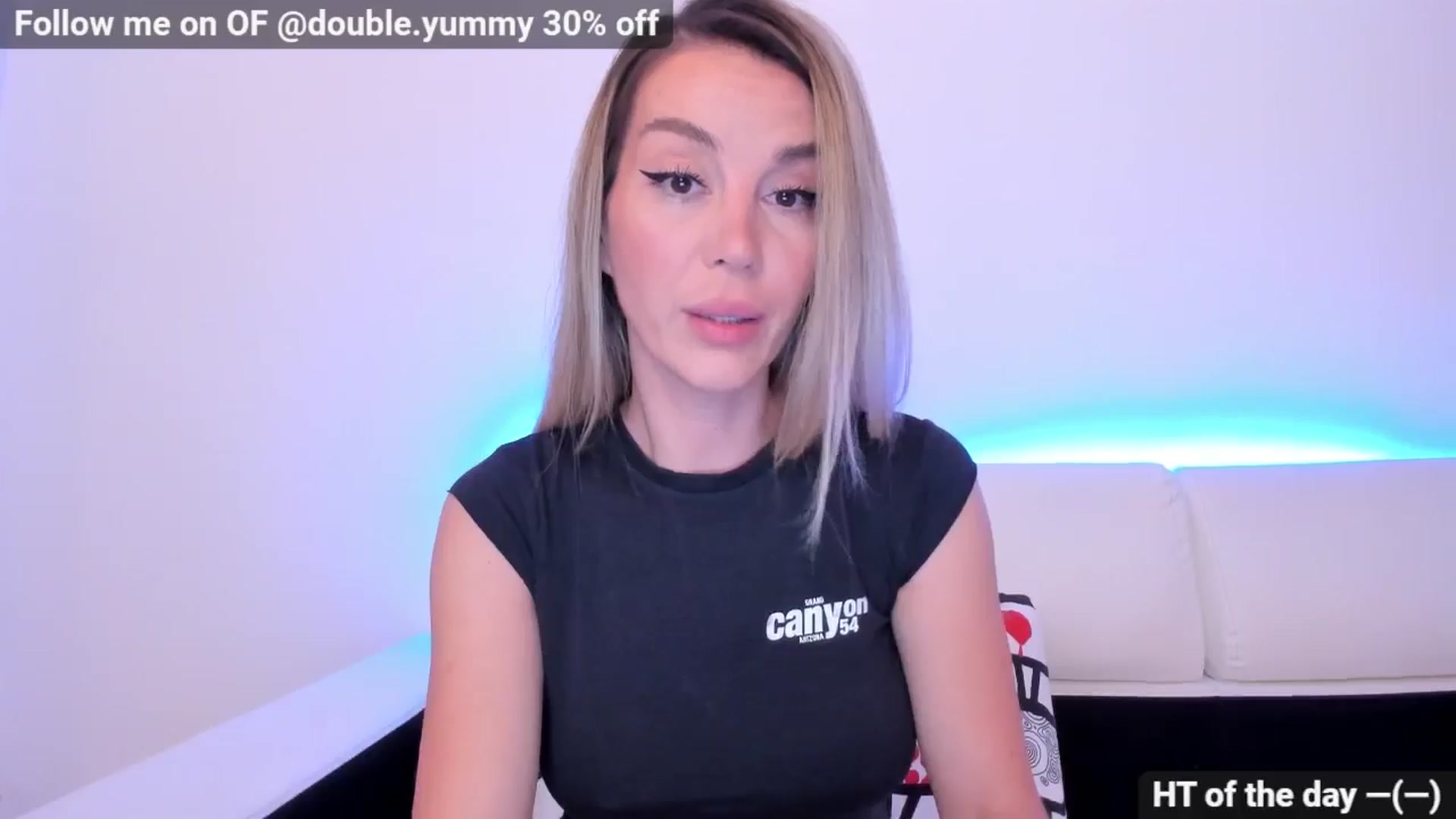 Gallery image thumbnail from Alesia_'s myfreecams stream on, 07/11/2024, 22:11 image 12 of 20