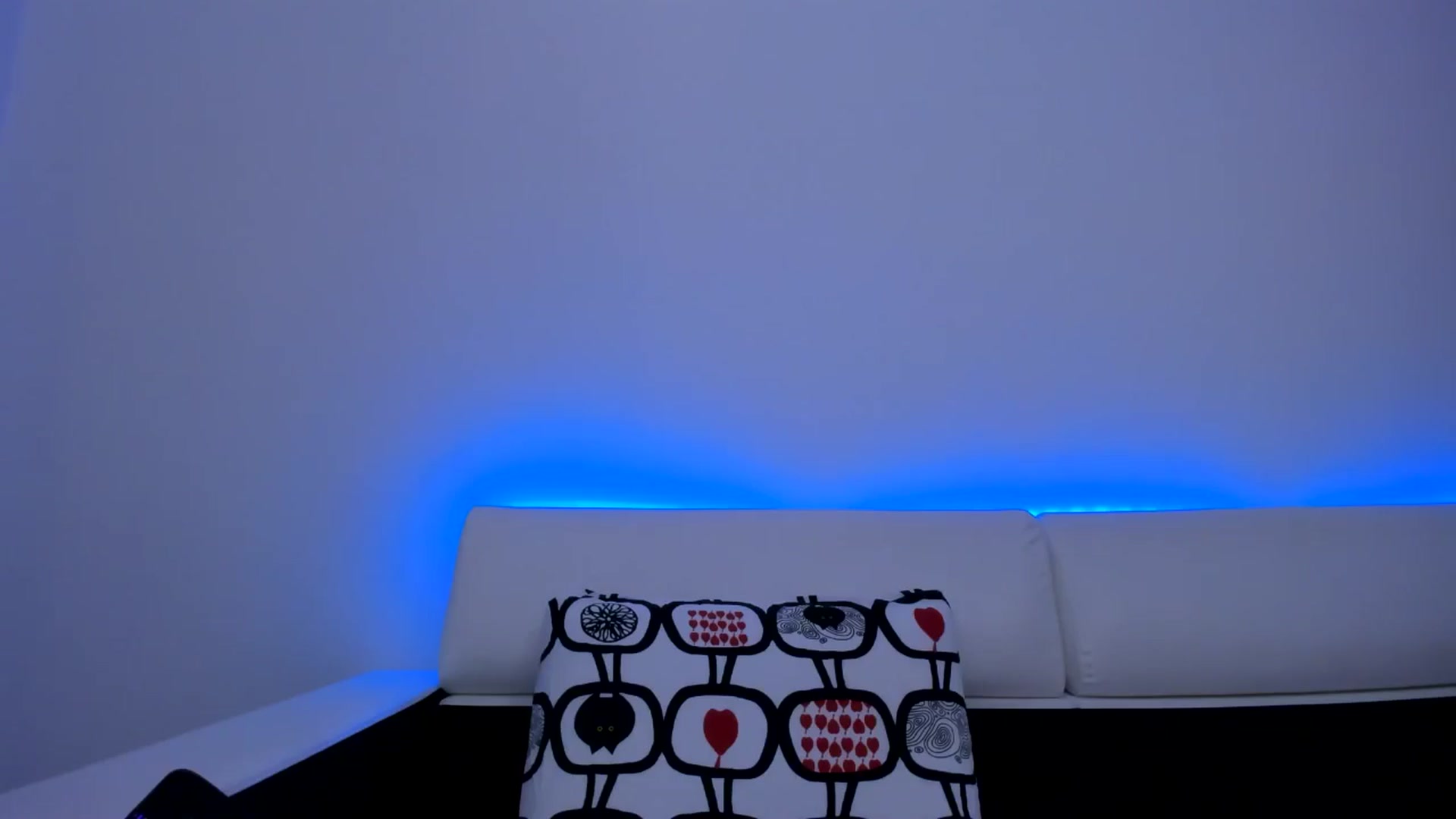 Gallery image thumbnail from Alesia_'s myfreecams stream on, 07/13/2024, 24:08 image 7 of 20