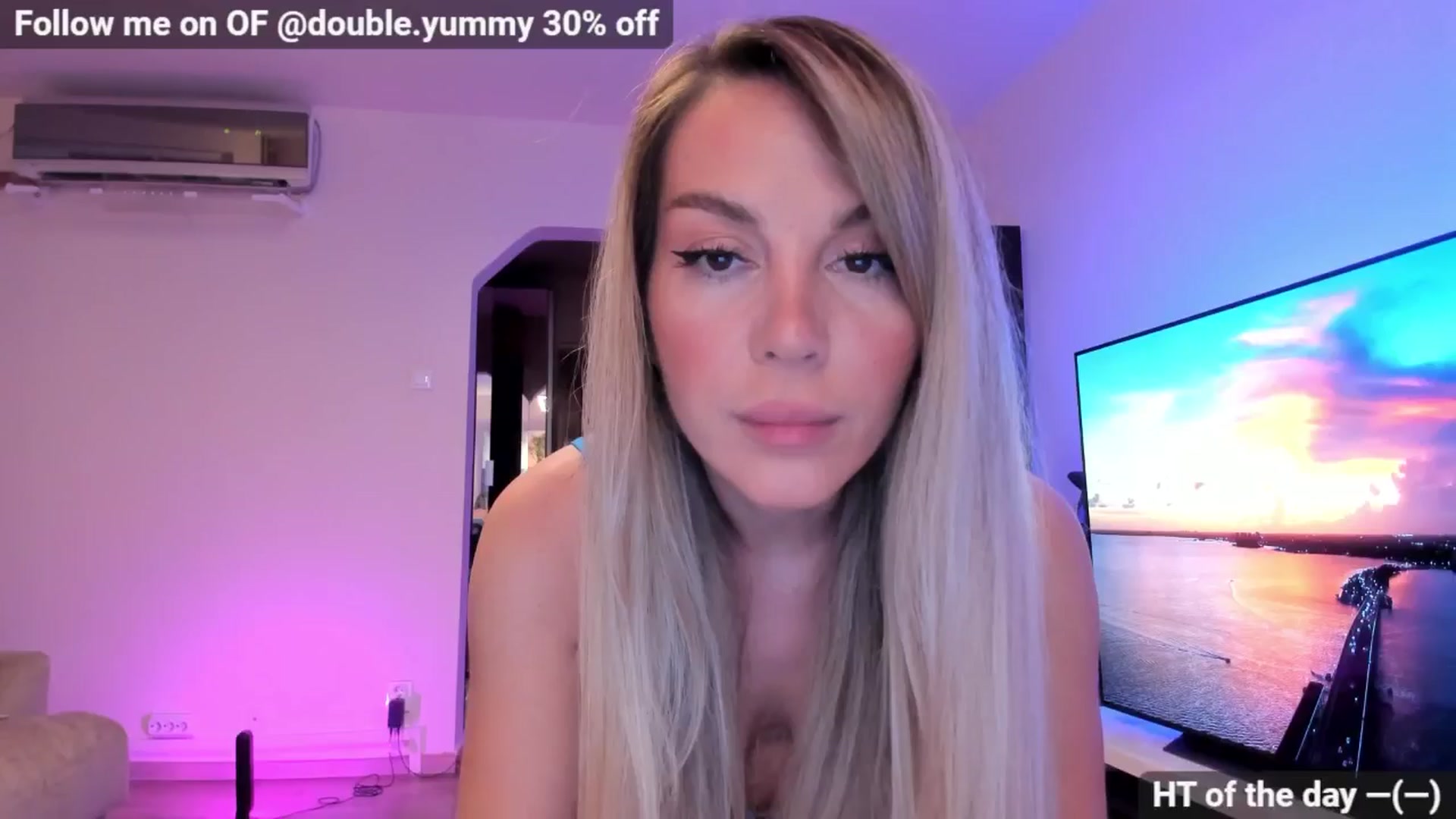 Gallery image thumbnail from Alesia_'s myfreecams stream on, 07/18/2024, 21:57 image 1 of 20
