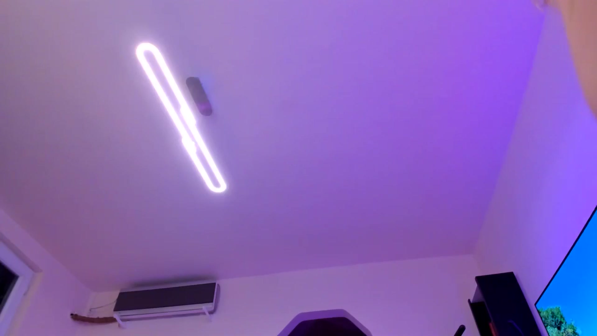 Gallery image thumbnail from Alesia_'s myfreecams stream on, 07/21/2024, 24:30 image 16 of 20